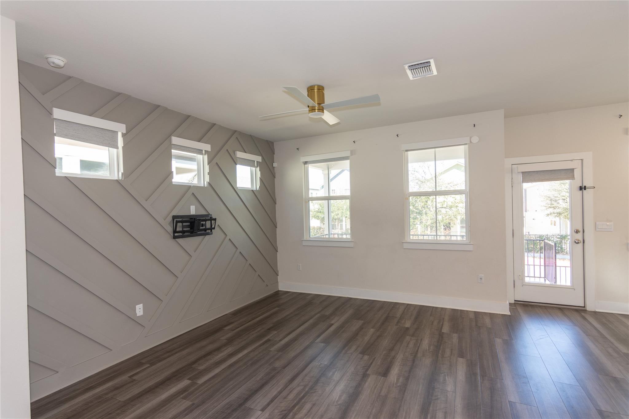 7106 Terrazzo Cottage Ln, Austin, TX 78744