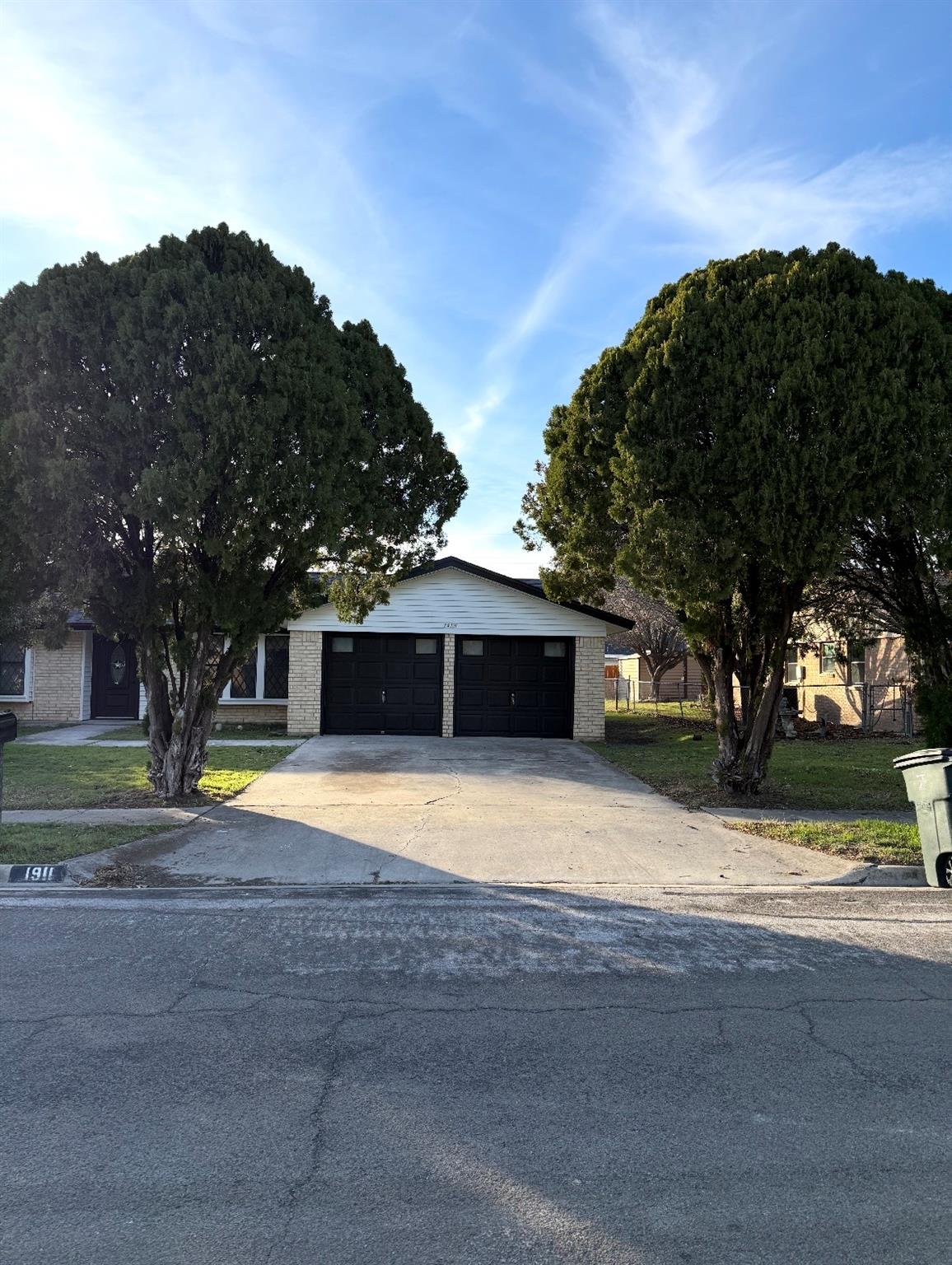 1911 Hill St, Killeen, TX 76543