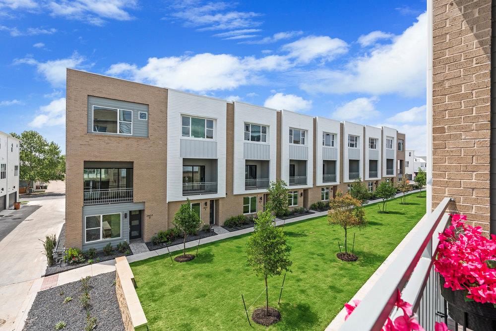 2805 McCurdy St # 10, Austin, TX 78723