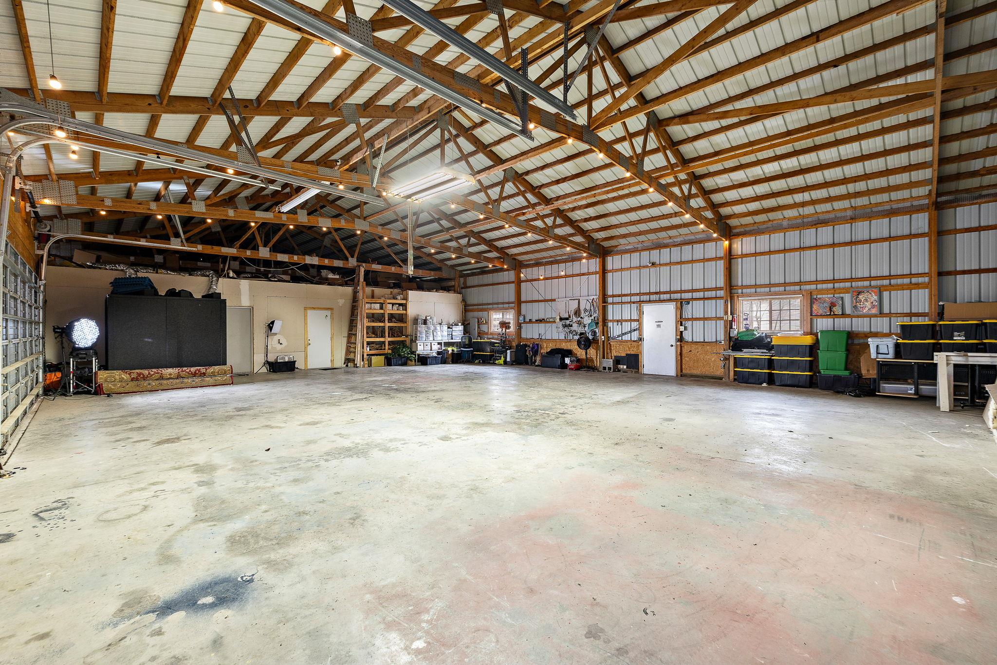 103 Turney St, Smithville, TX 78957