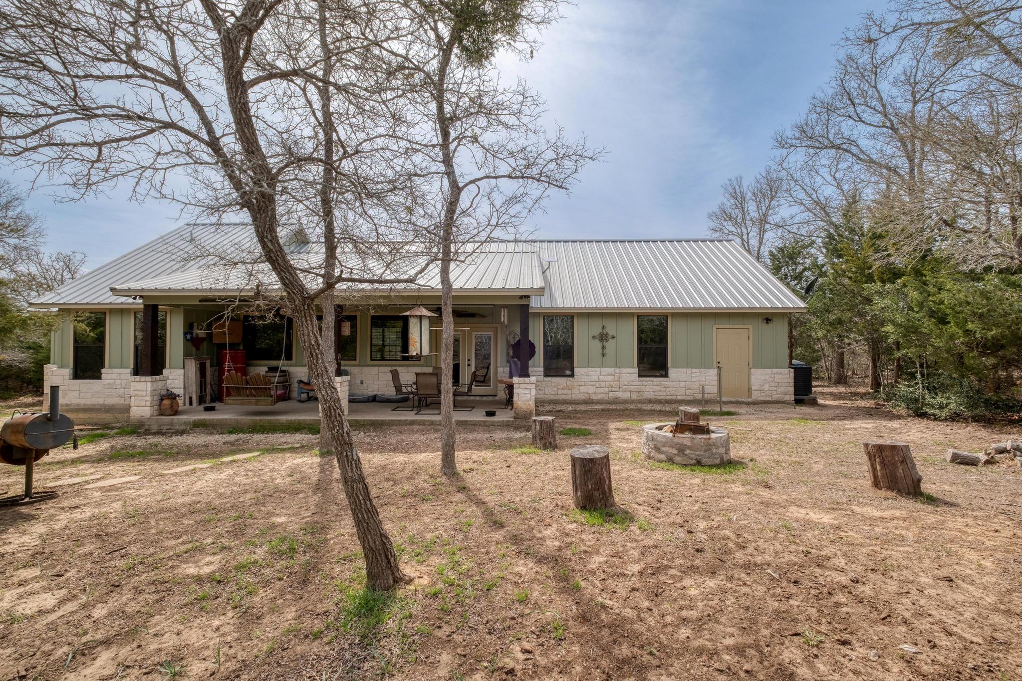 7152 Taylorsville Rd, Dale, TX 78616