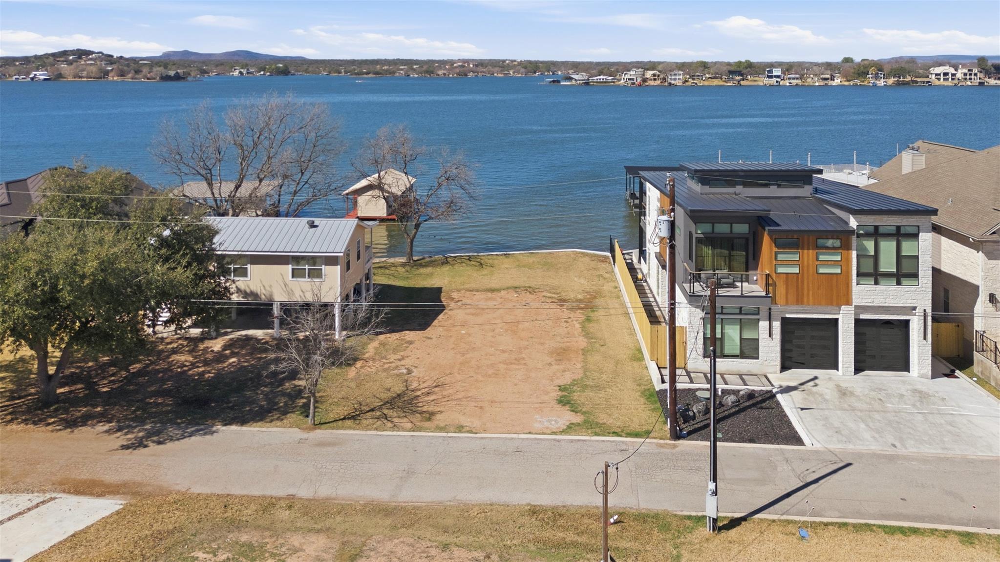 1106 Impala Dr, Marble Falls, TX 78654