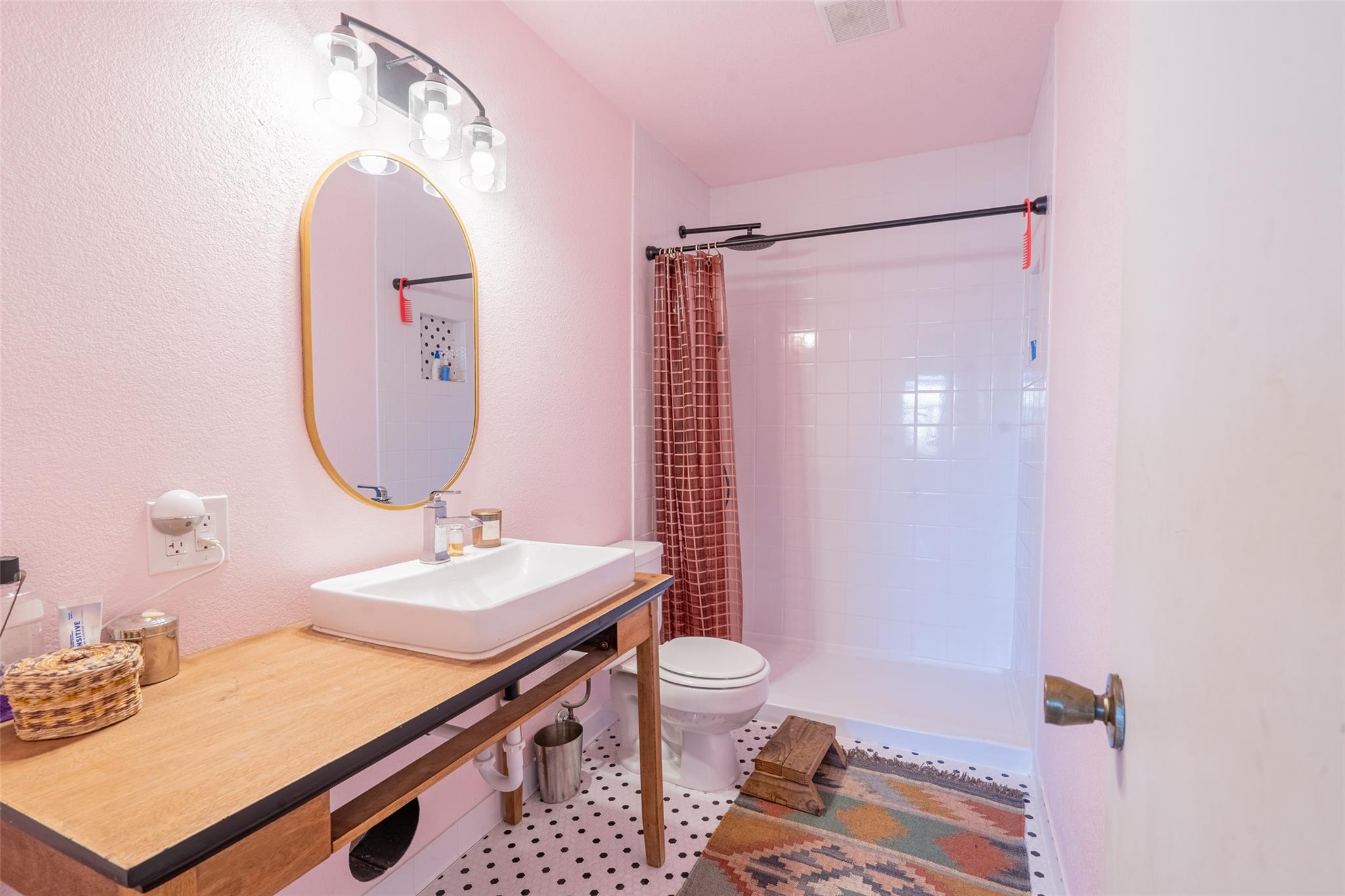 145 Buffalo Run, Smithville, TX 78957