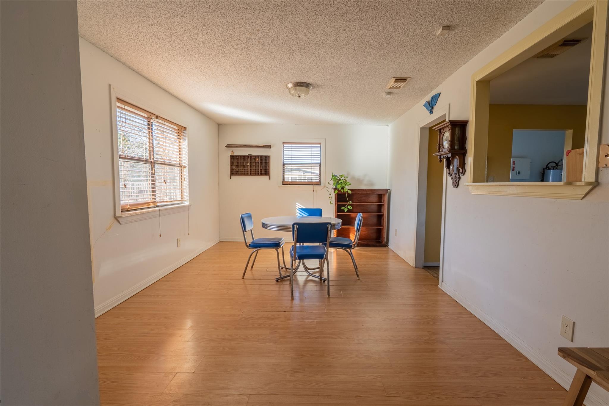 145 Buffalo Run, Smithville, TX 78957