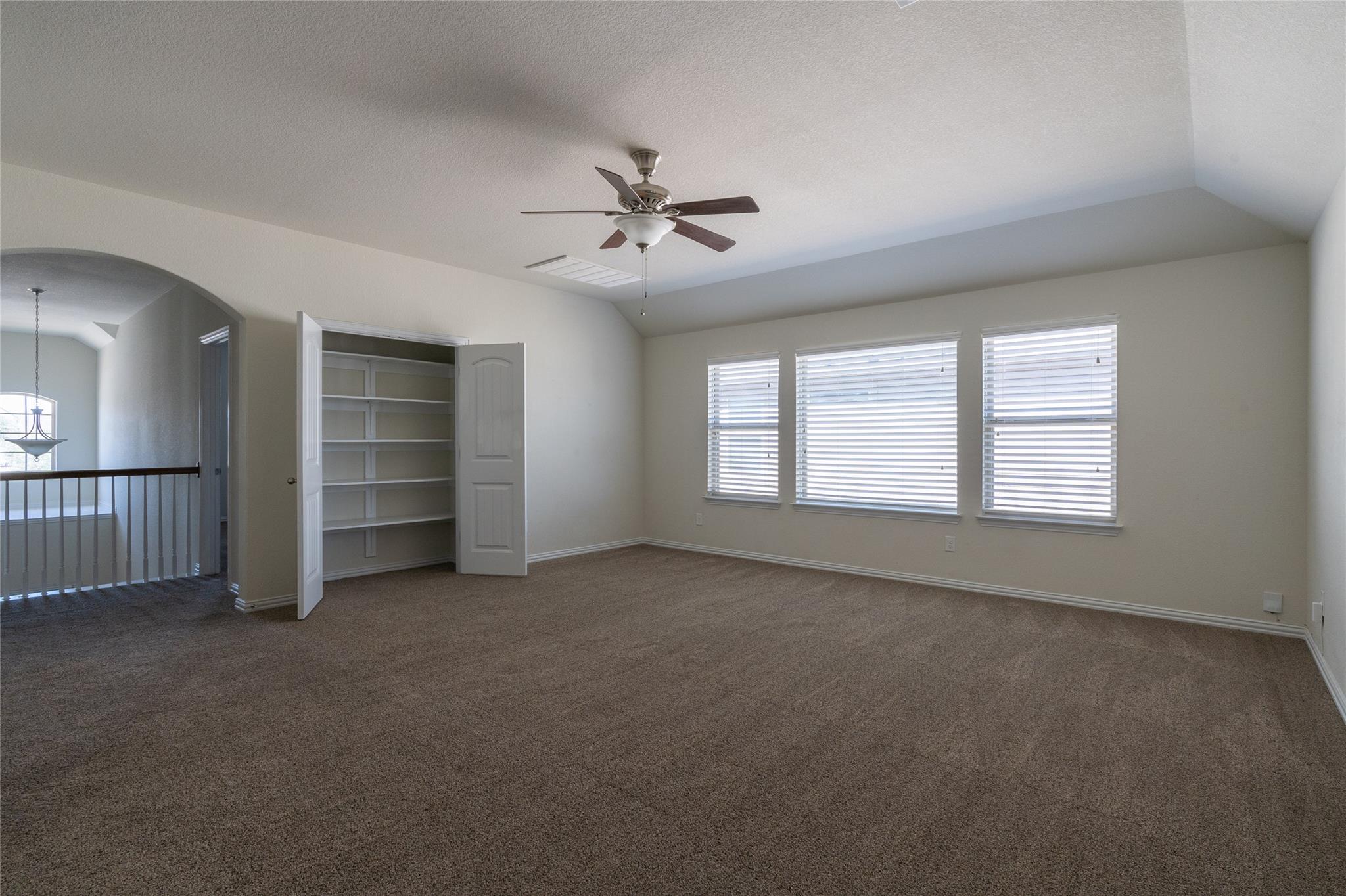 634 Blossom Valley Strm, Buda, TX 78610