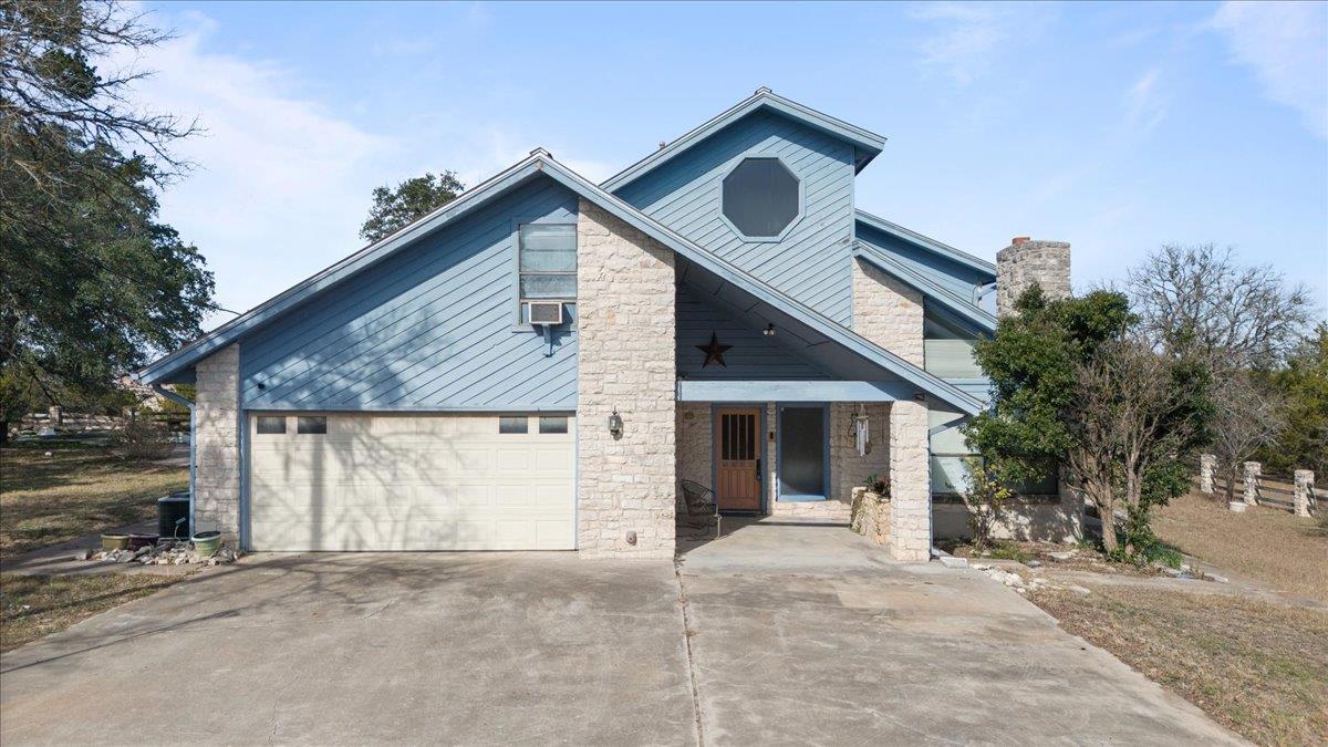 280 Cole Dr, Liberty Hill, TX 78642