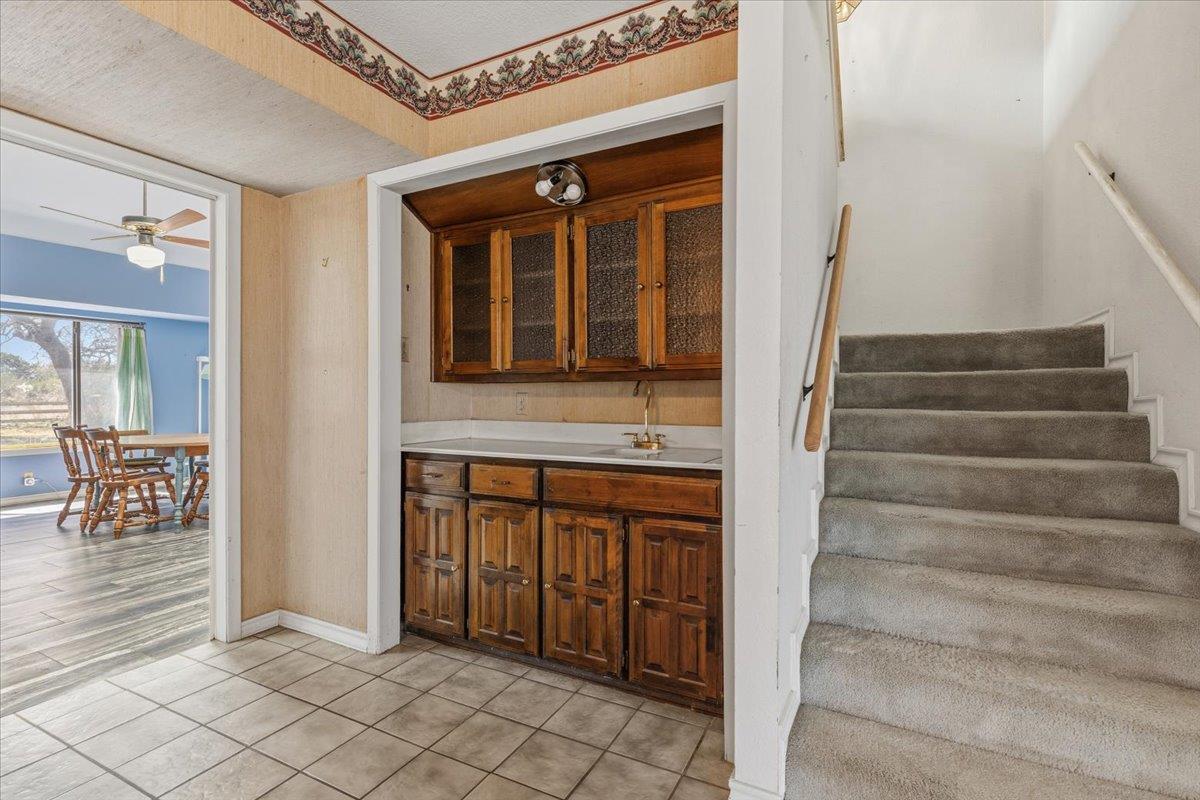 280 Cole Dr, Liberty Hill, TX 78642