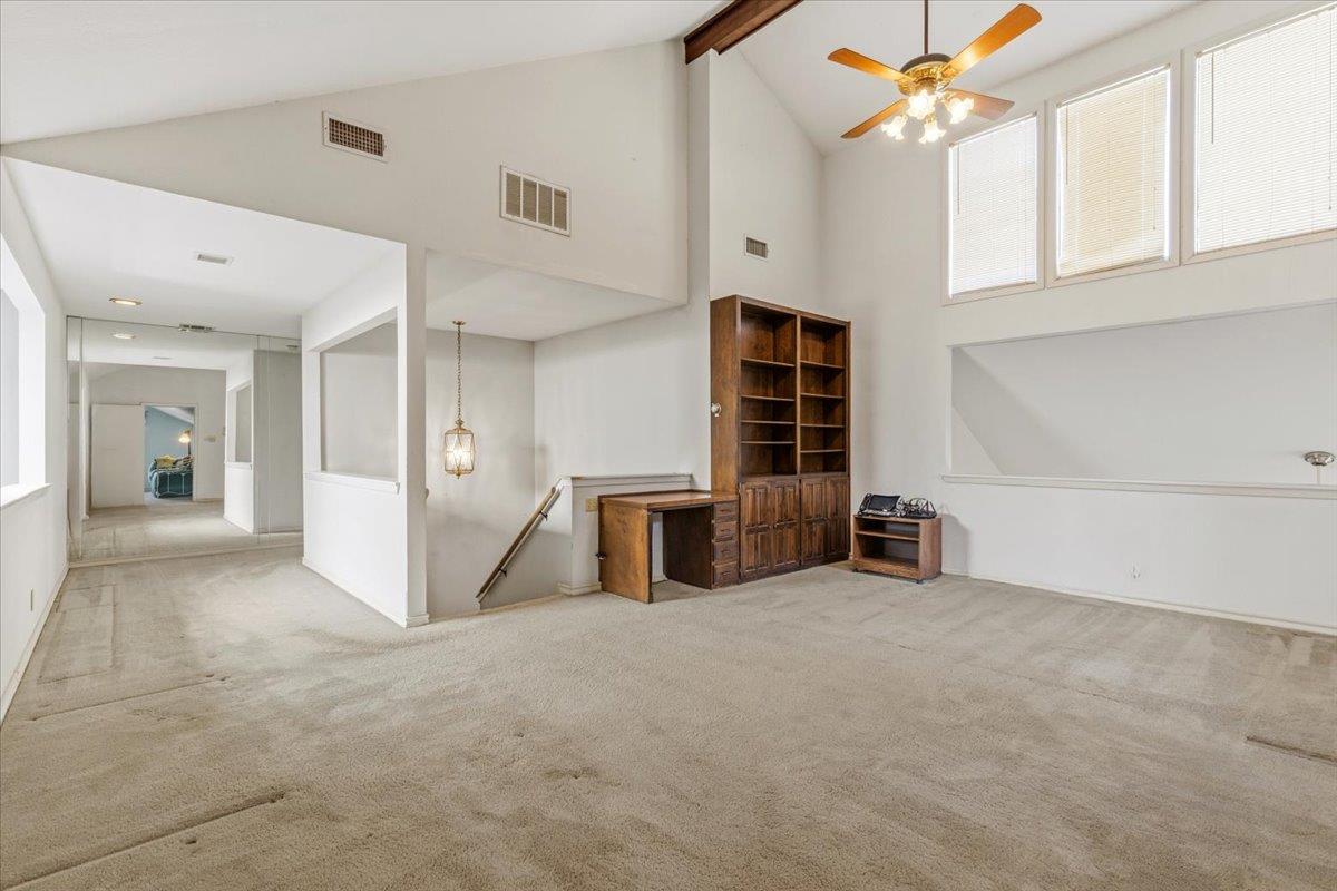 280 Cole Dr, Liberty Hill, TX 78642