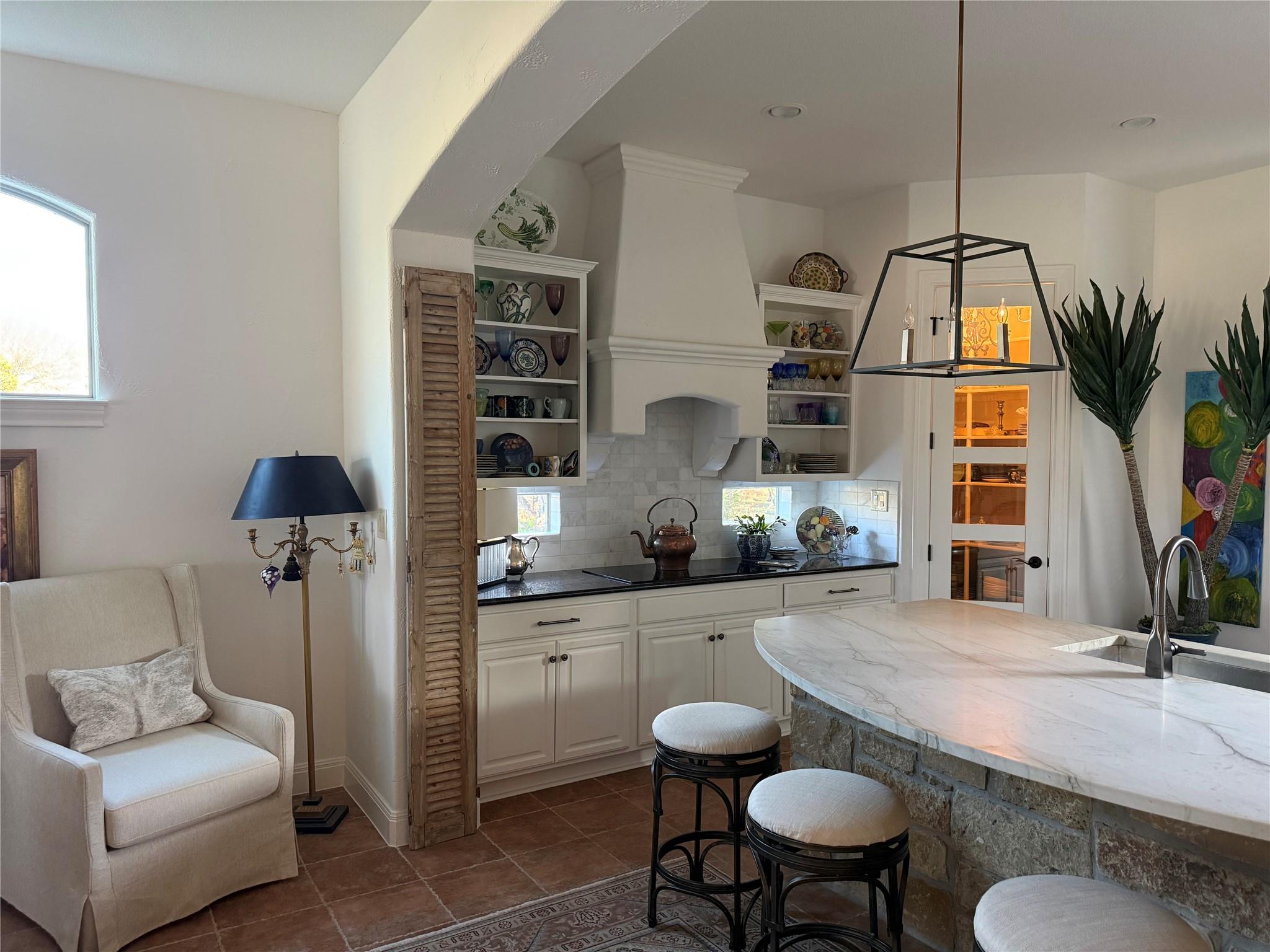 831 Southriver Rd, Wimberley, TX 78676