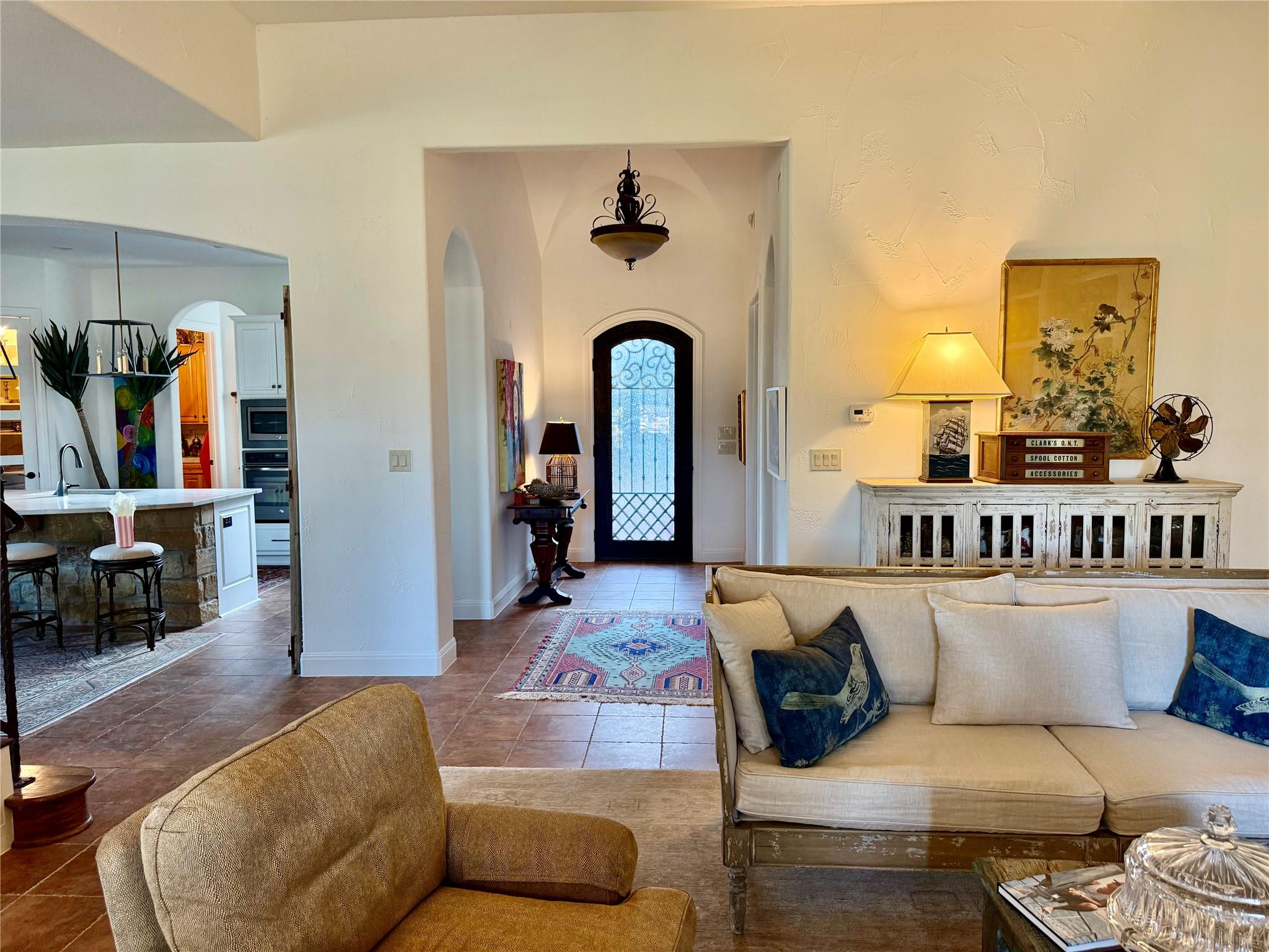 831 Southriver Rd, Wimberley, TX 78676