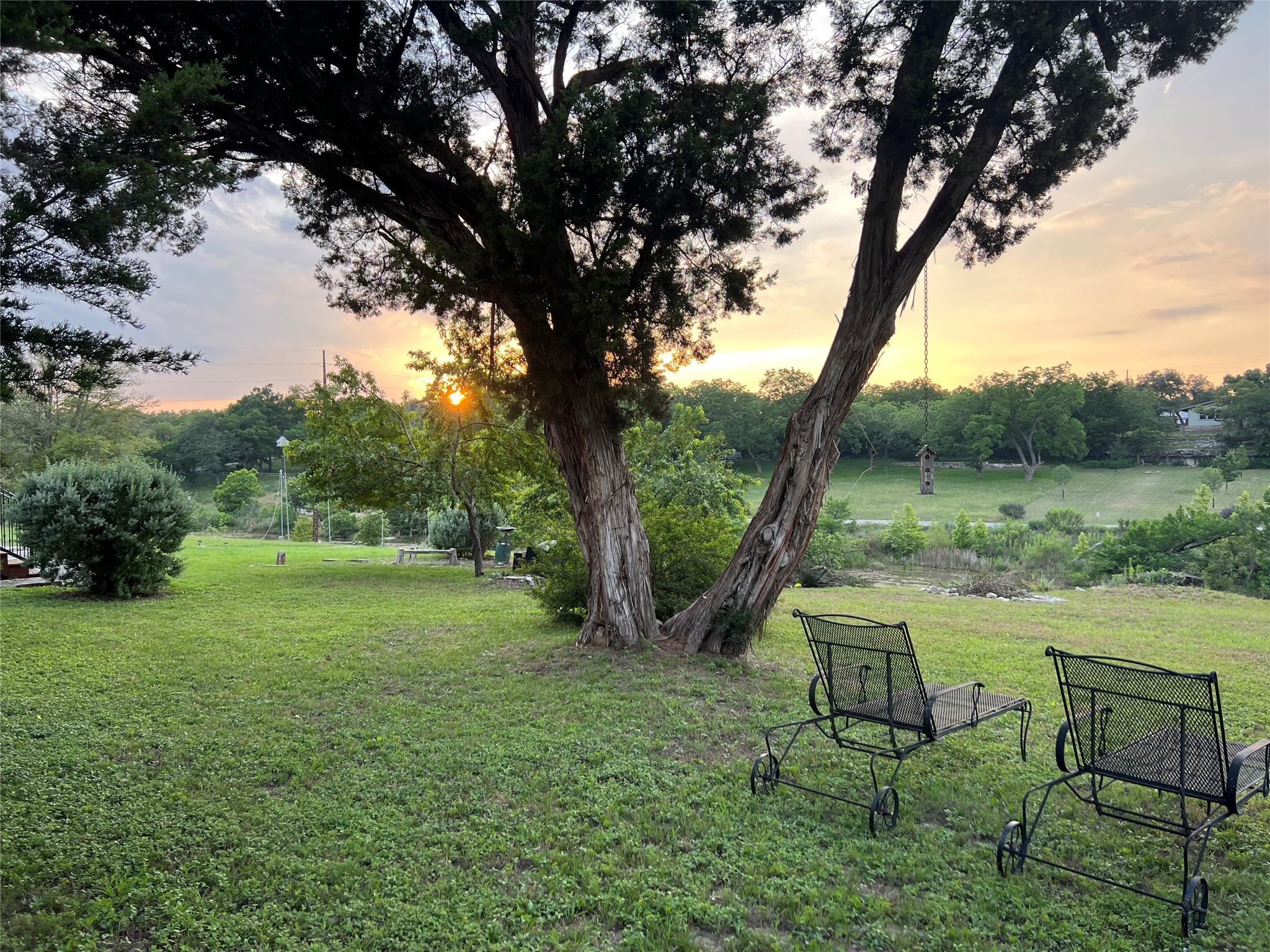 831 Southriver Rd, Wimberley, TX 78676