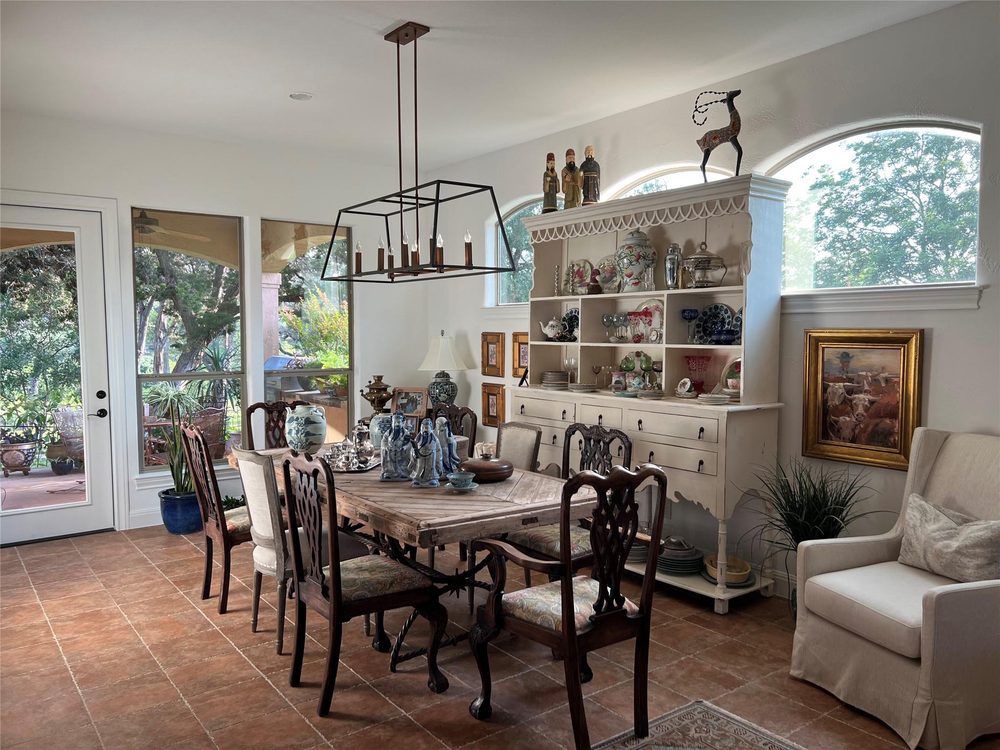 831 Southriver Rd, Wimberley, TX 78676