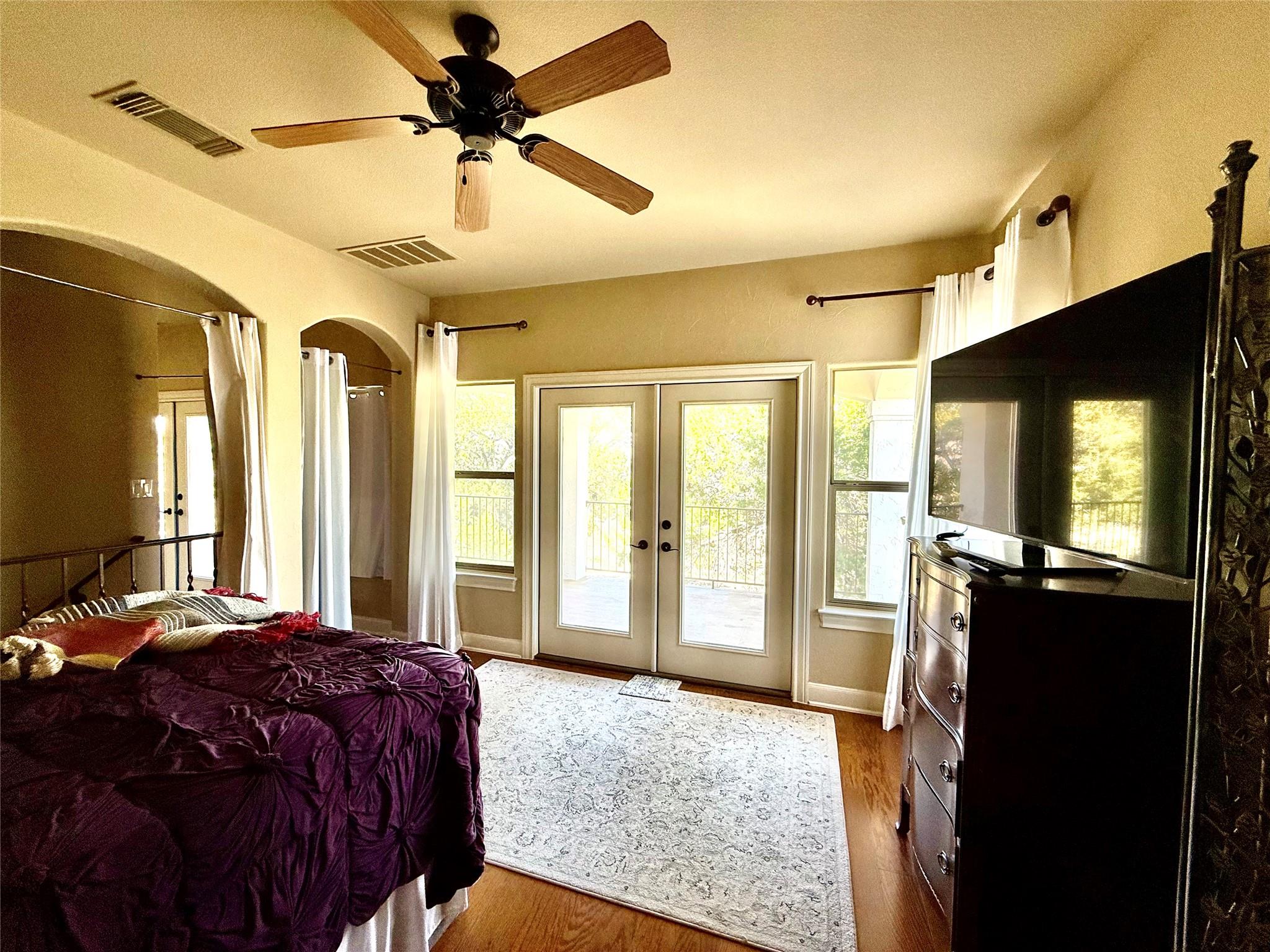 831 Southriver Rd, Wimberley, TX 78676