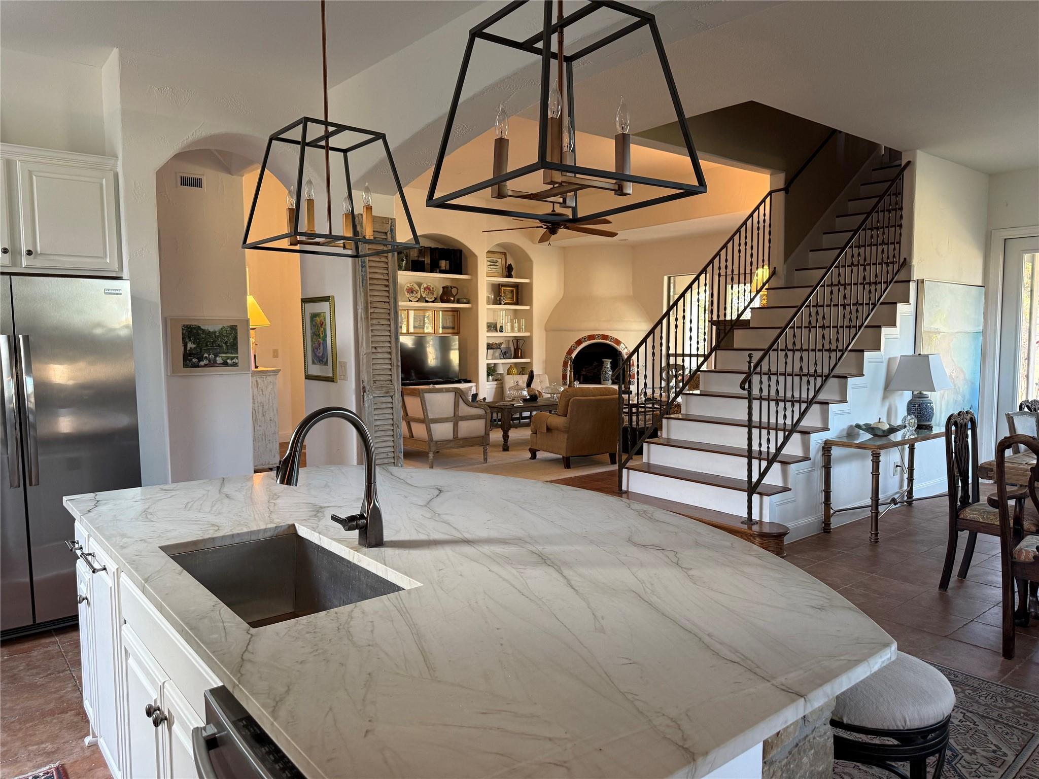 831 Southriver Rd, Wimberley, TX 78676