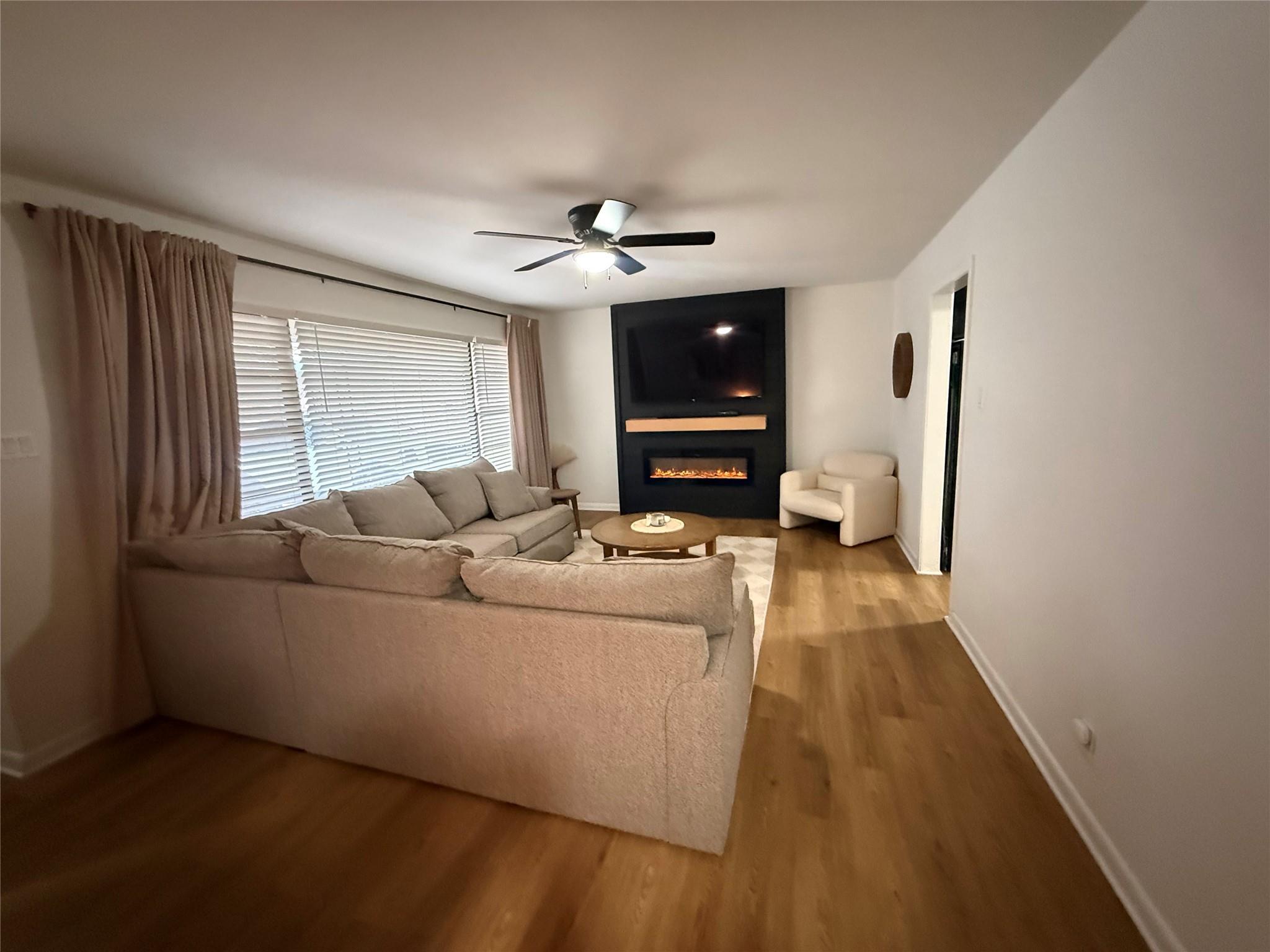 1404 Alcoa Ave, Rockdale, TX 76567