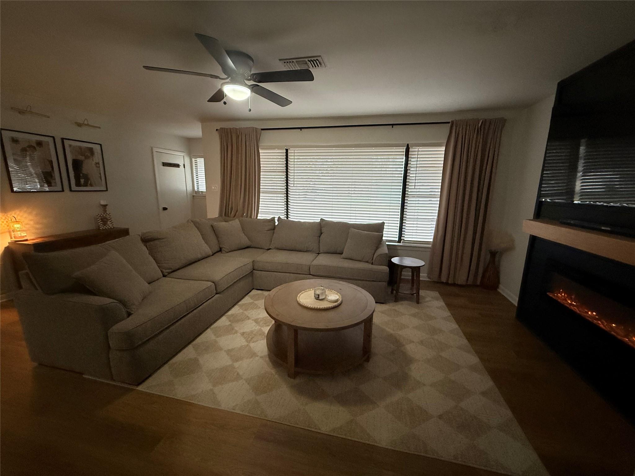 1404 Alcoa Ave, Rockdale, TX 76567