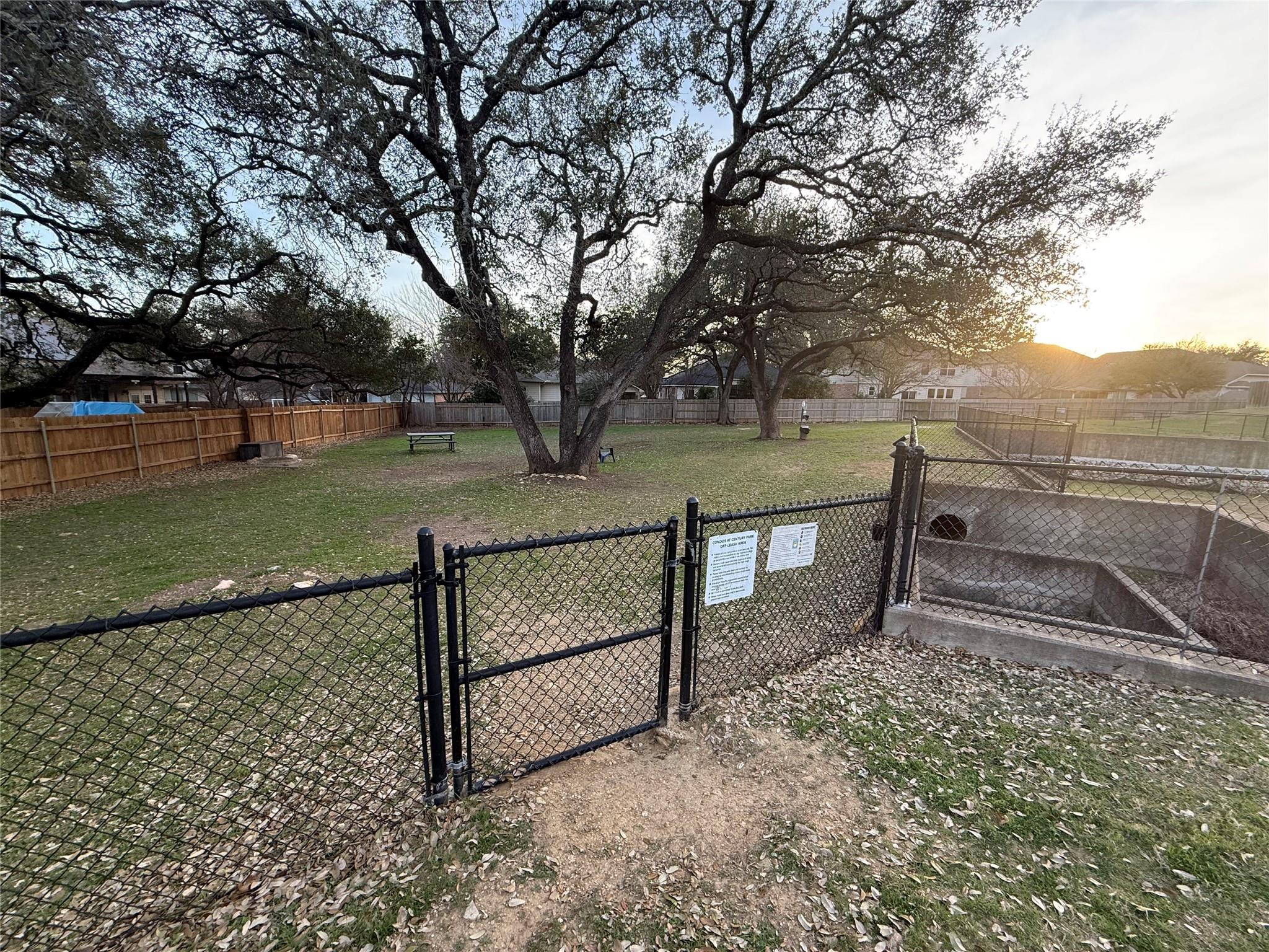 2632 Century Park Blvd # 46, Austin, TX 78727