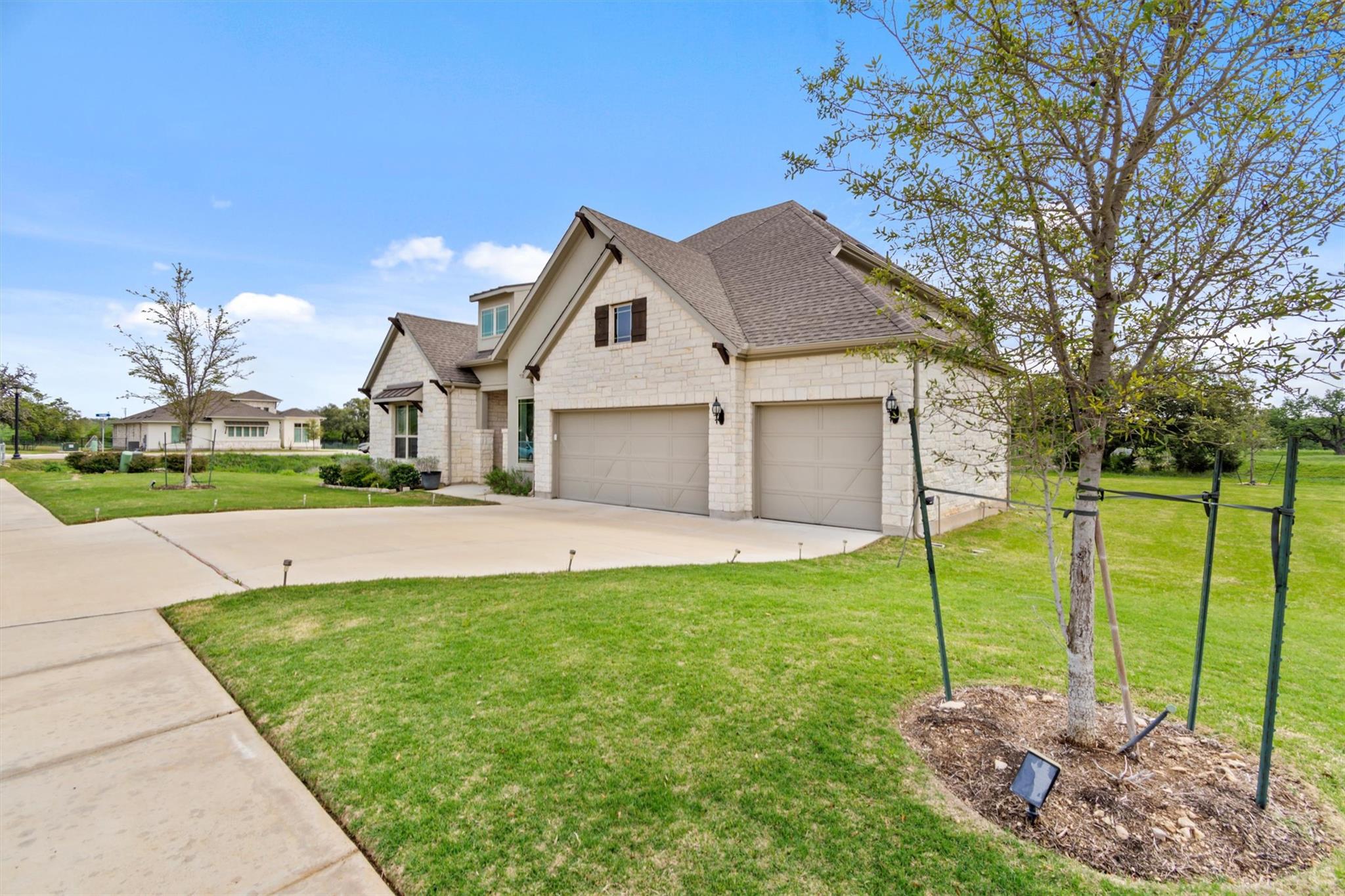 1412 Scenic Oaks Dr, Georgetown, TX 78628