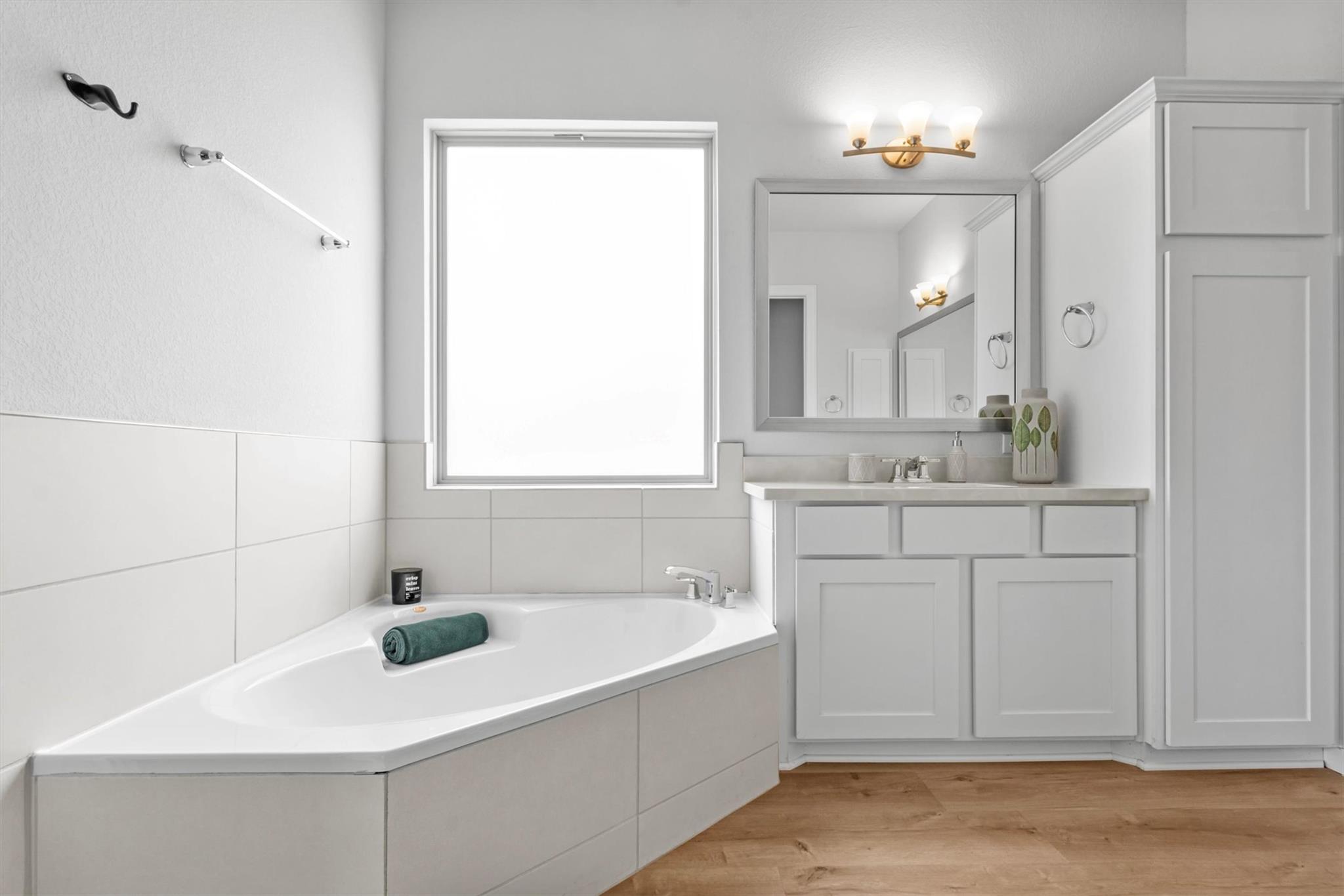 1412 Scenic Oaks Dr, Georgetown, TX 78628