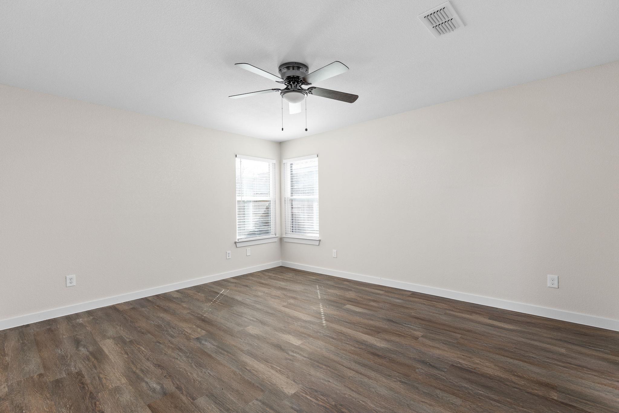 11116 Jim Thorpe Ln, Austin, TX 78748