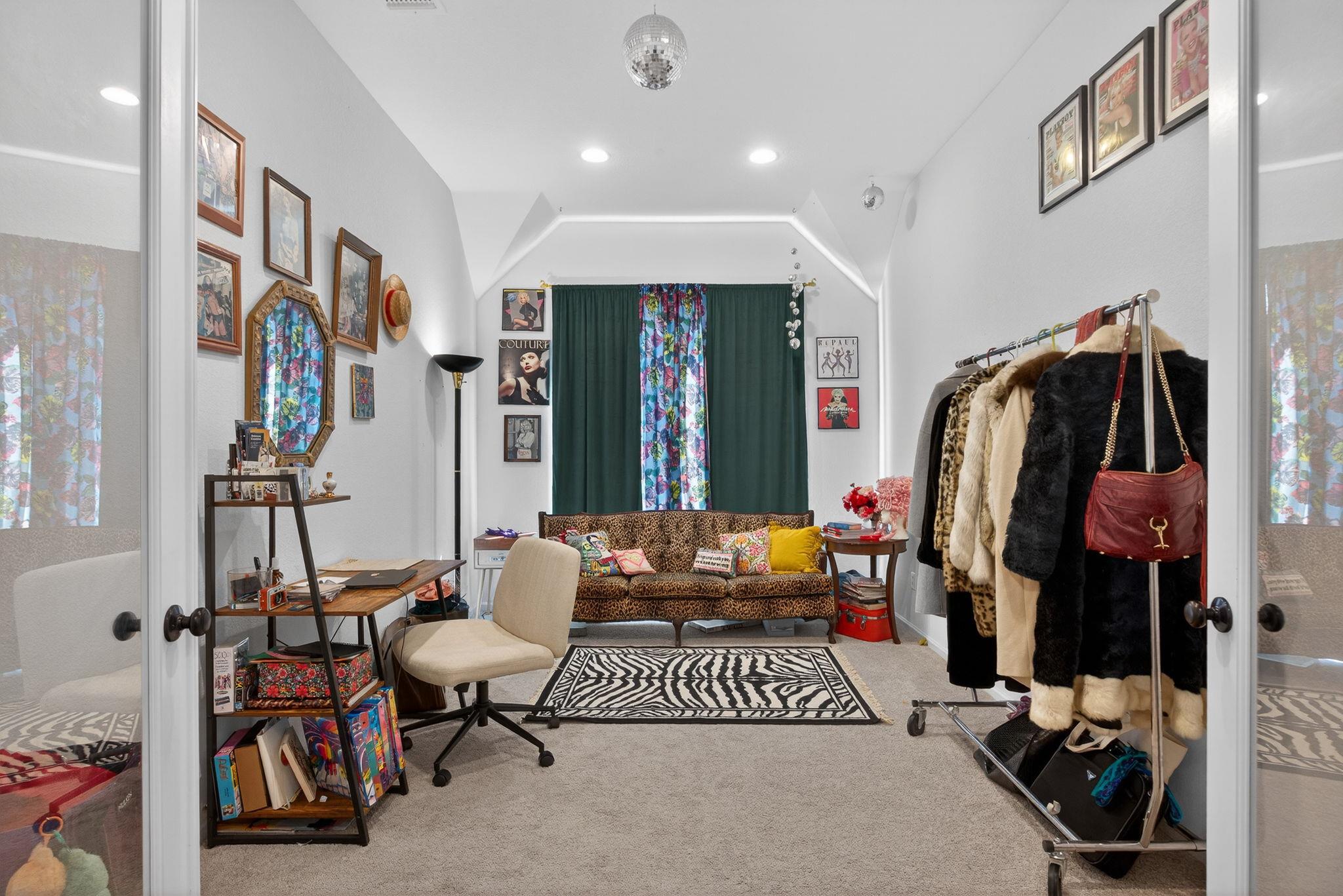 312 Jefferson Dr, Kyle, TX 78640