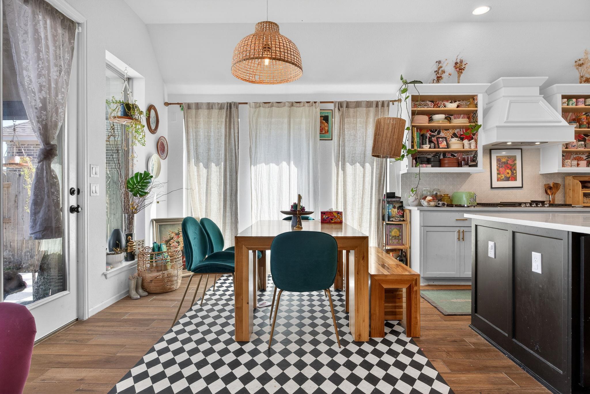 312 Jefferson Dr, Kyle, TX 78640