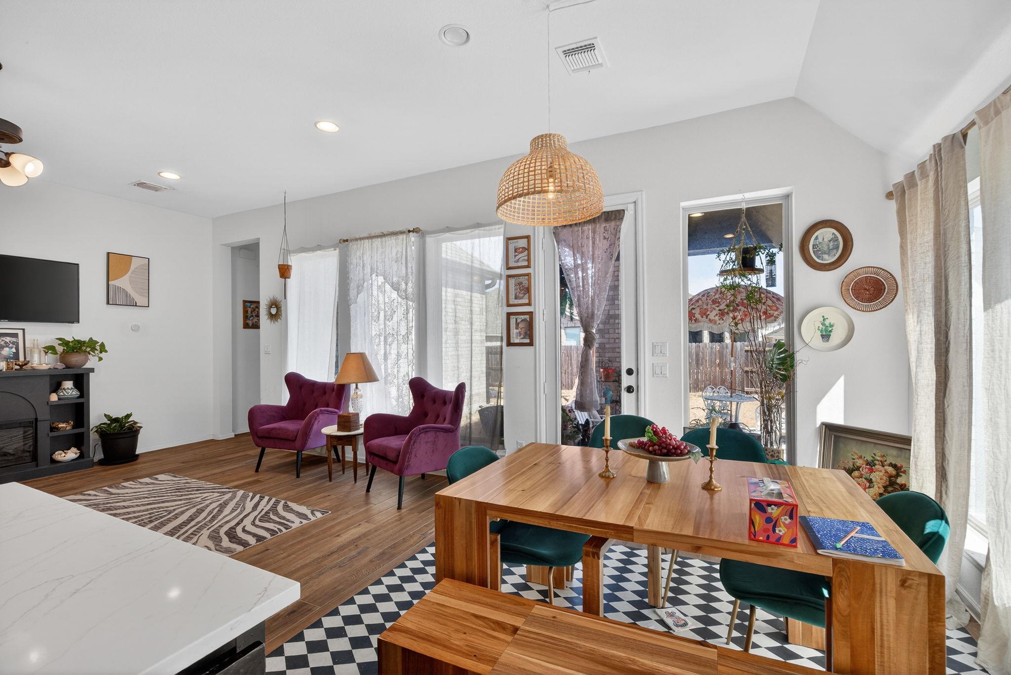 312 Jefferson Dr, Kyle, TX 78640