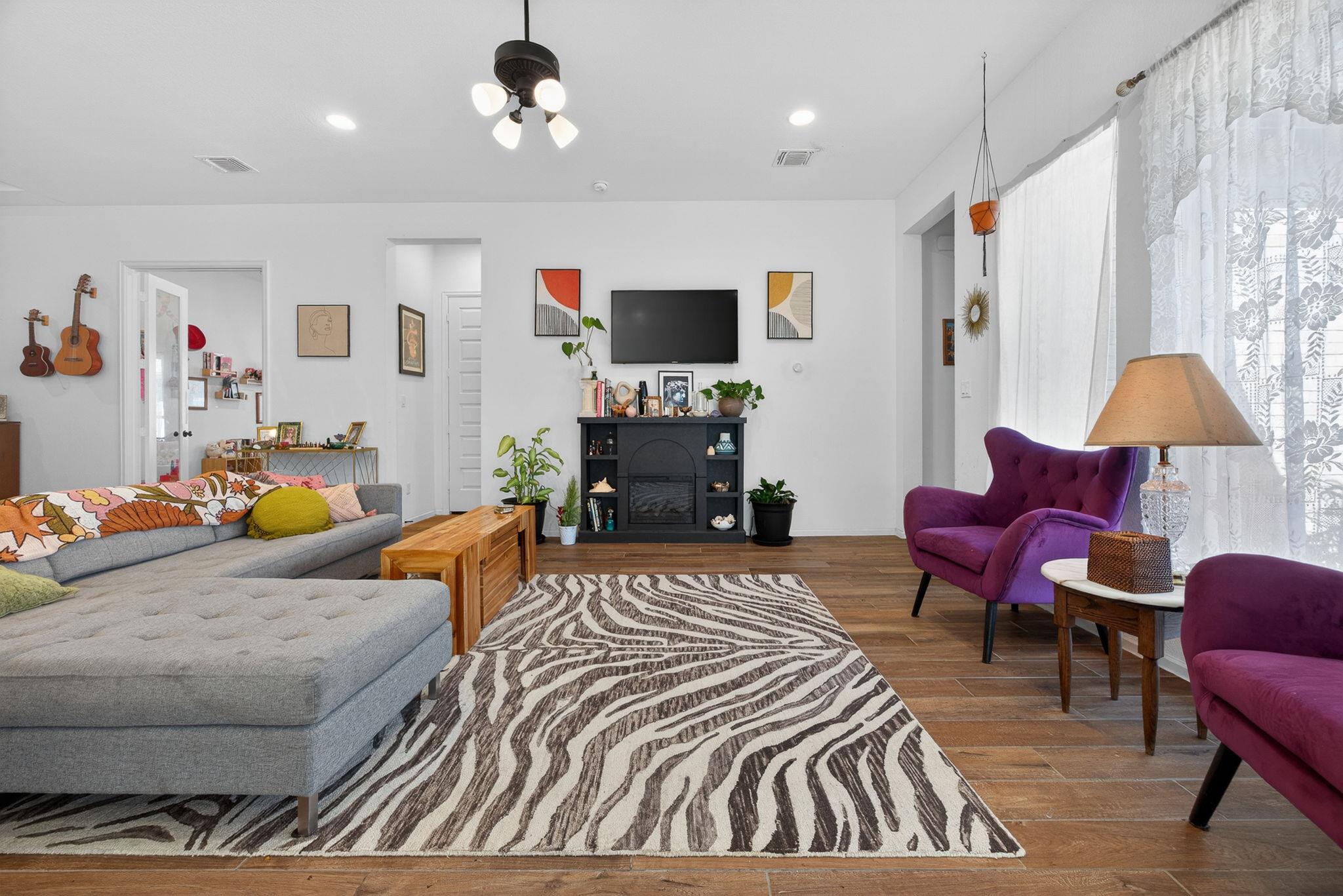 312 Jefferson Dr, Kyle, TX 78640