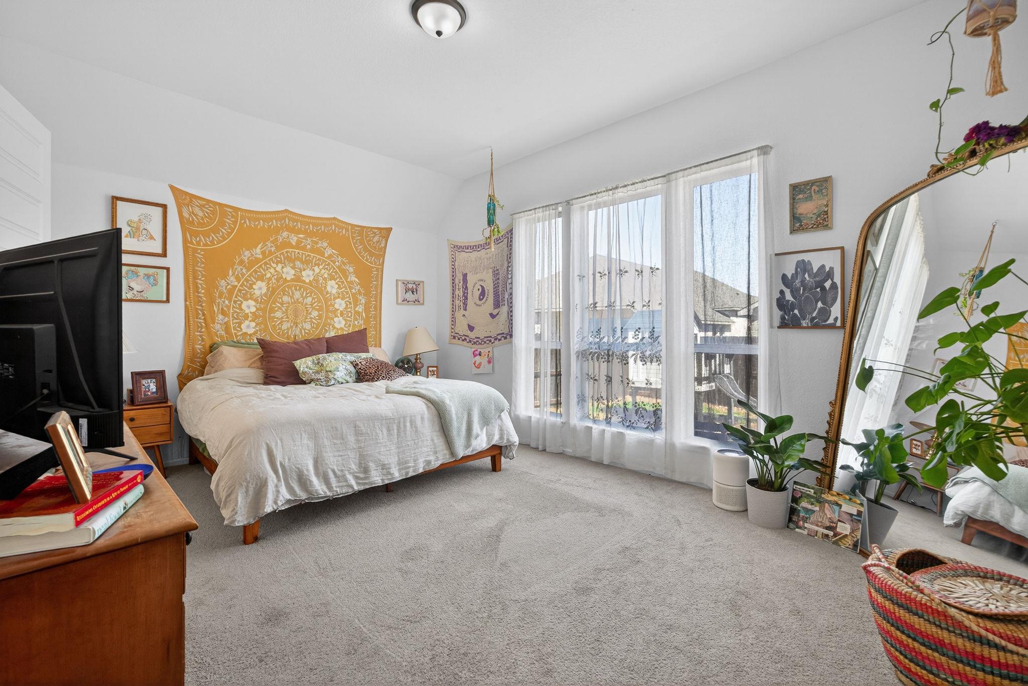 312 Jefferson Dr, Kyle, TX 78640