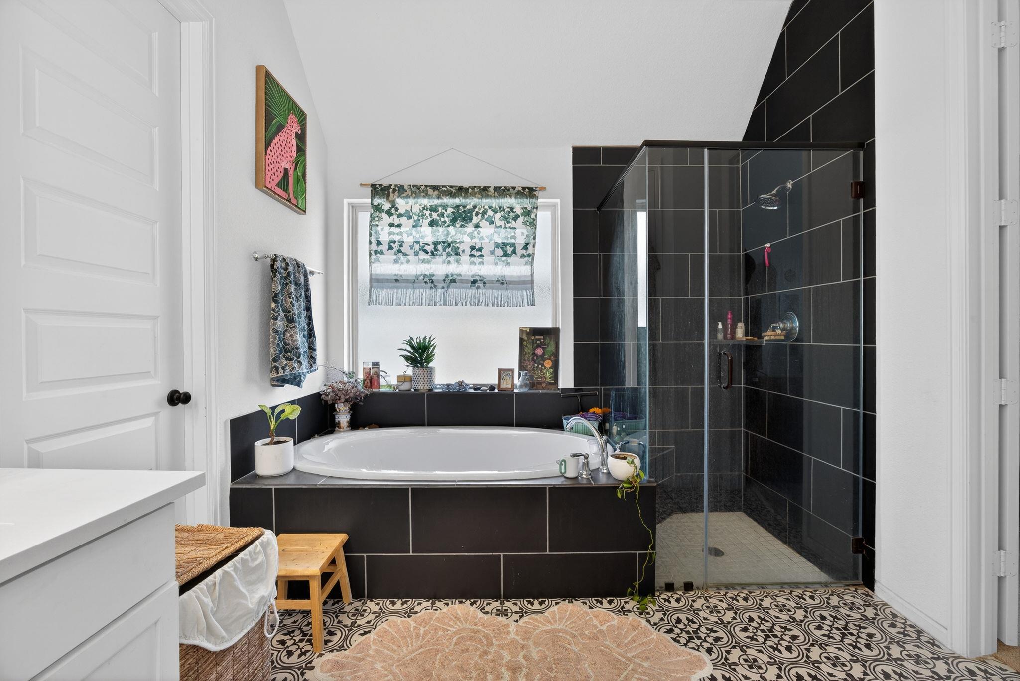 312 Jefferson Dr, Kyle, TX 78640