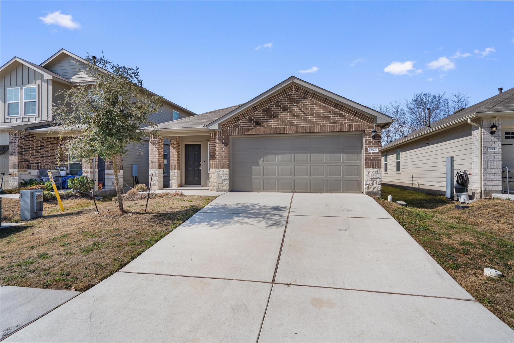 352 Sickle Loop, Uhland, TX 78640