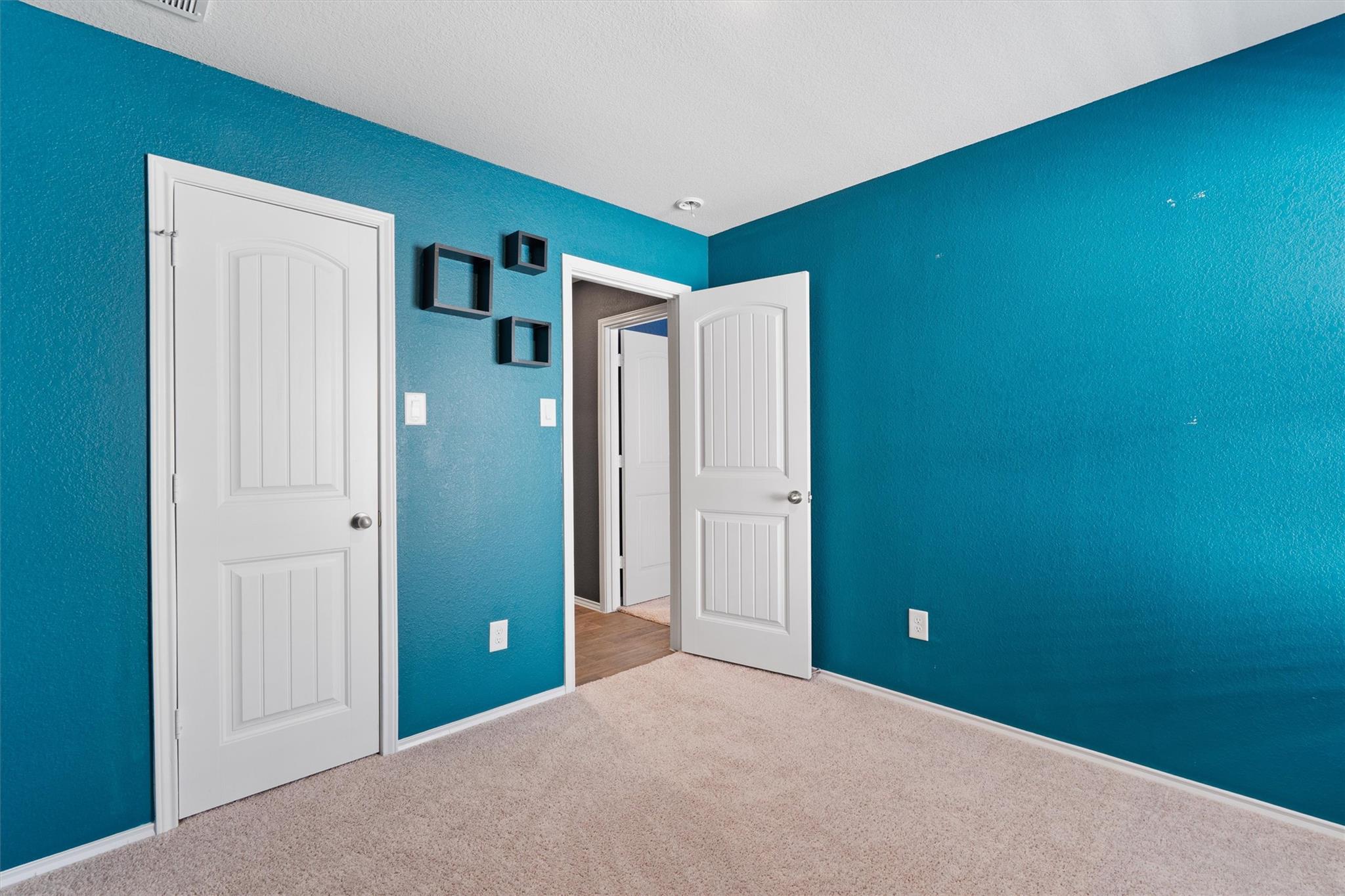 352 Sickle Loop, Uhland, TX 78640