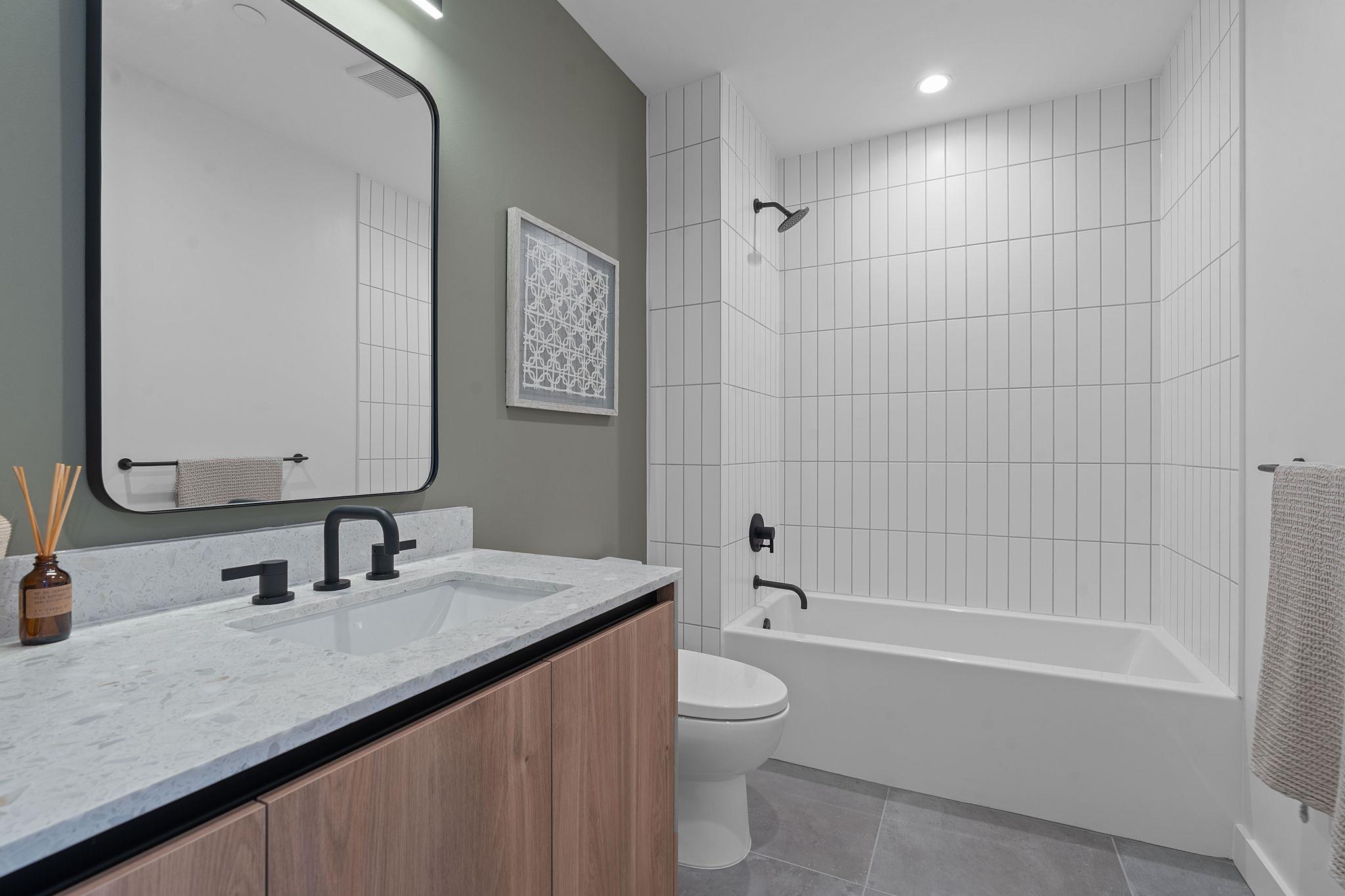 84 East Ave # 1610, Austin, TX 78701