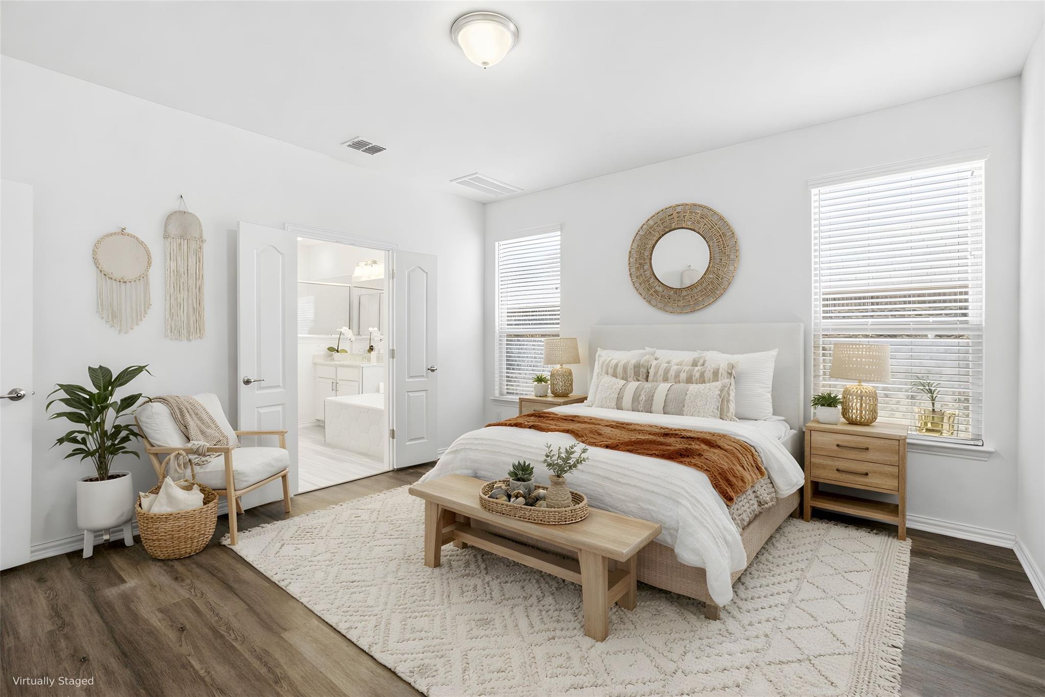 316 Clearlake Dr, Hutto, TX 78634