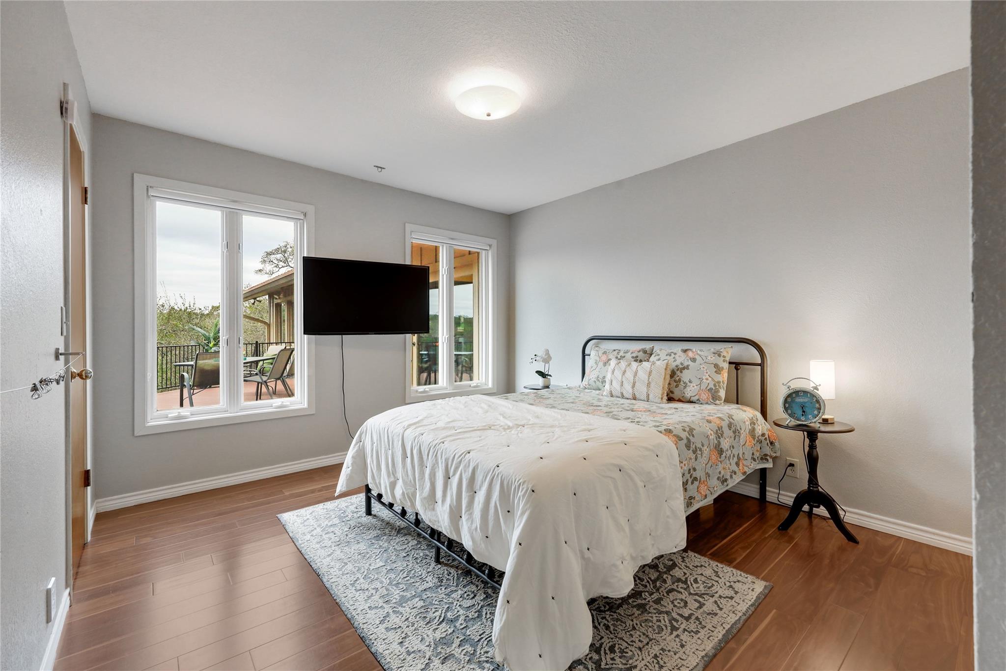 18205 Ridge Rd, Lago Vista, TX 78645