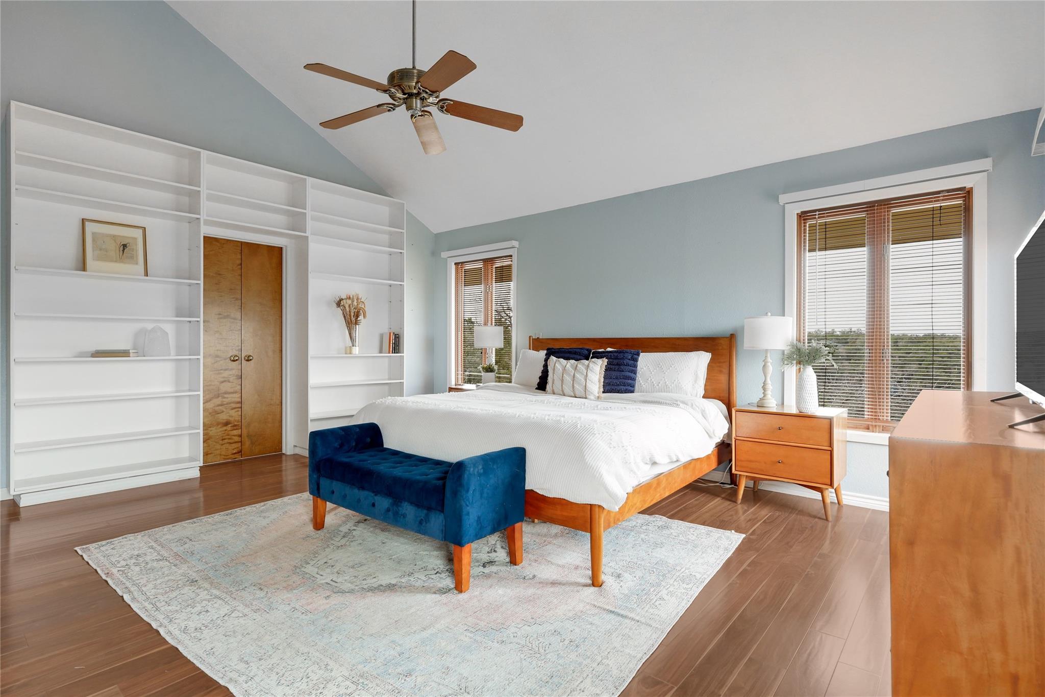 18205 Ridge Rd, Lago Vista, TX 78645