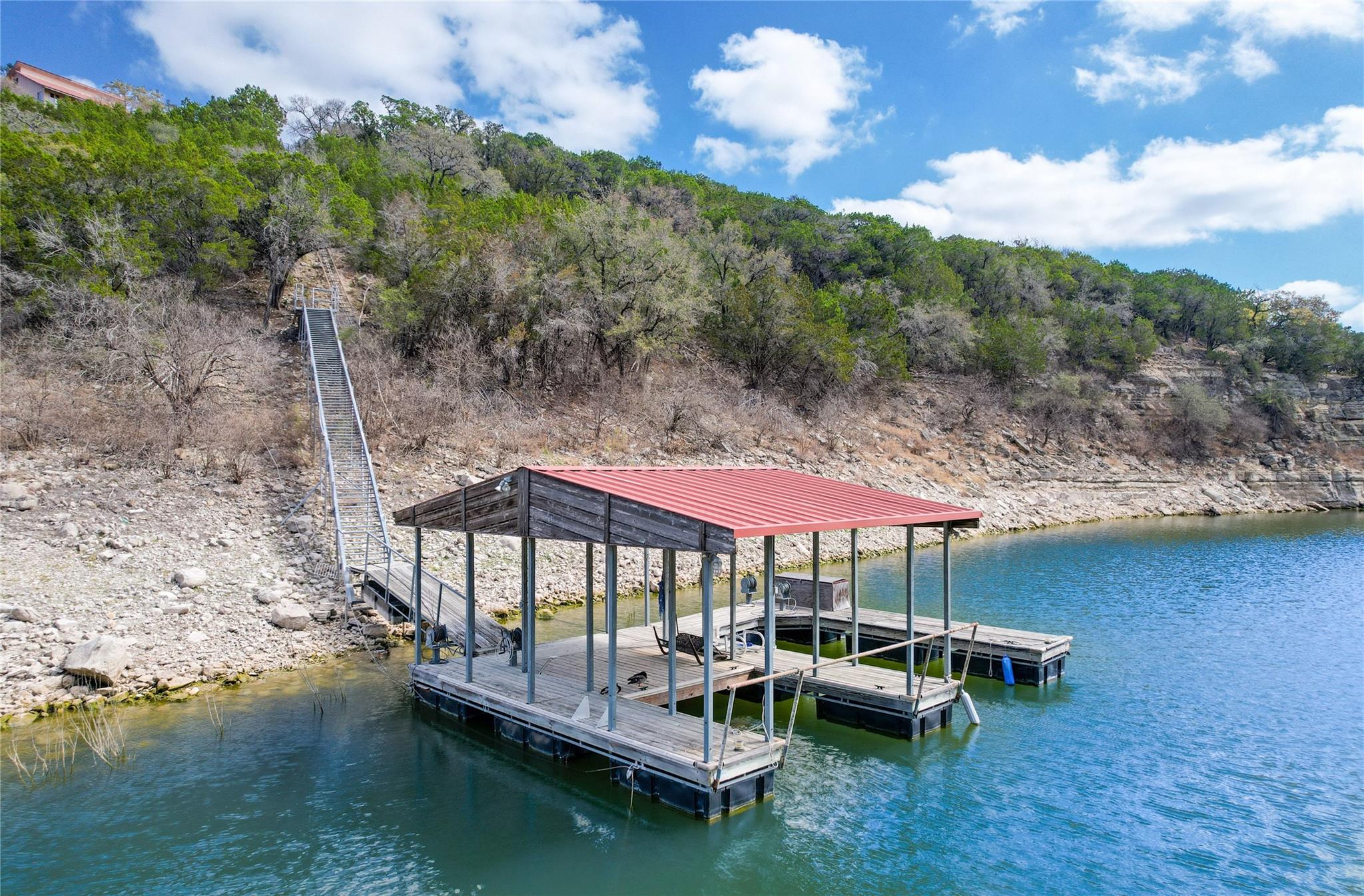 18205 Ridge Rd, Lago Vista, TX 78645