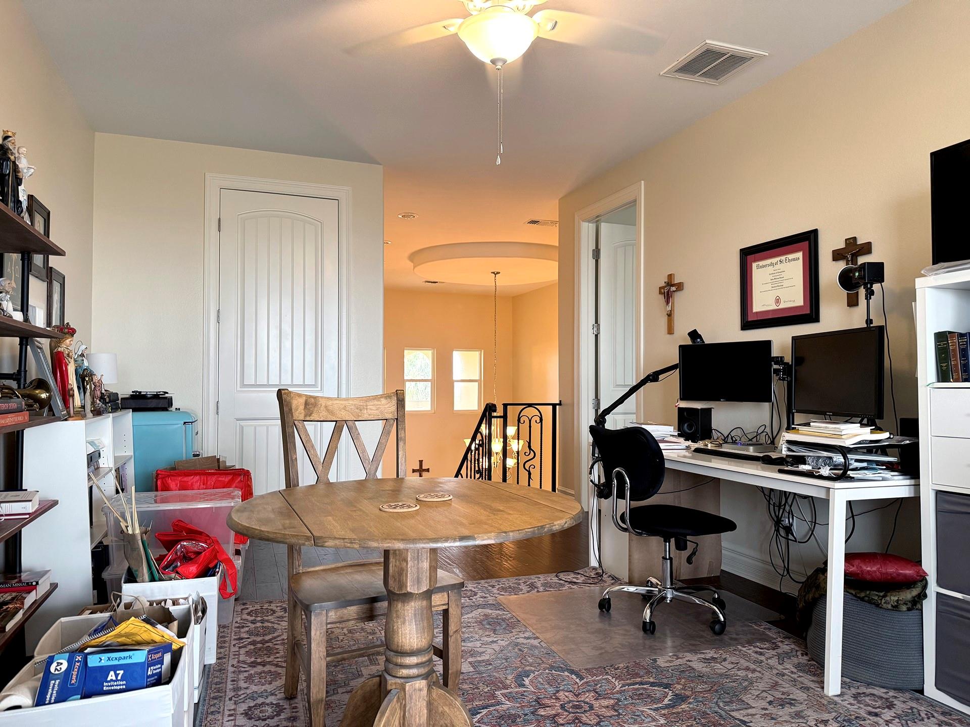 591 E Burgundy St, Port O'Connor, TX 77982