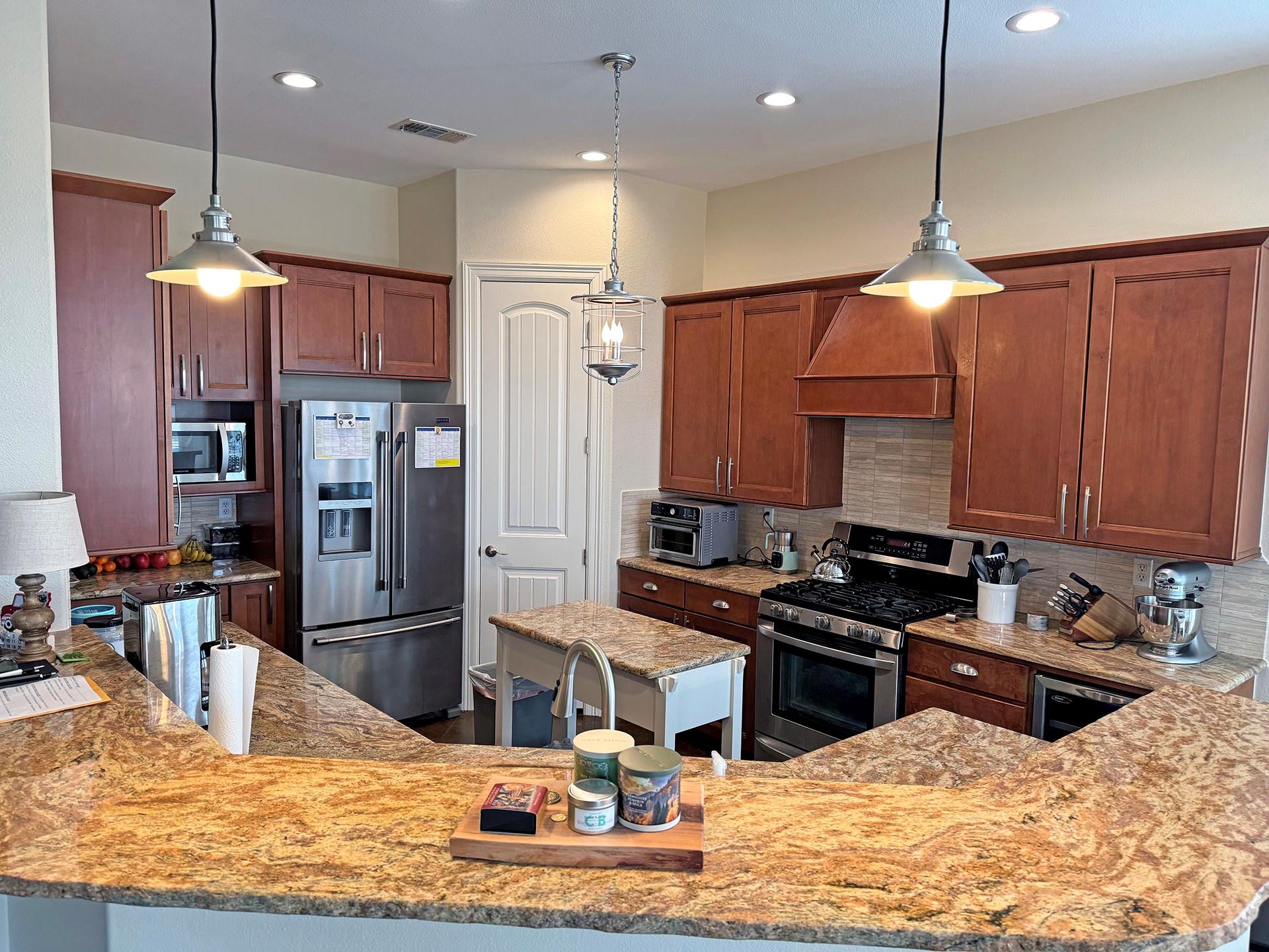 591 E Burgundy St, Port O'Connor, TX 77982