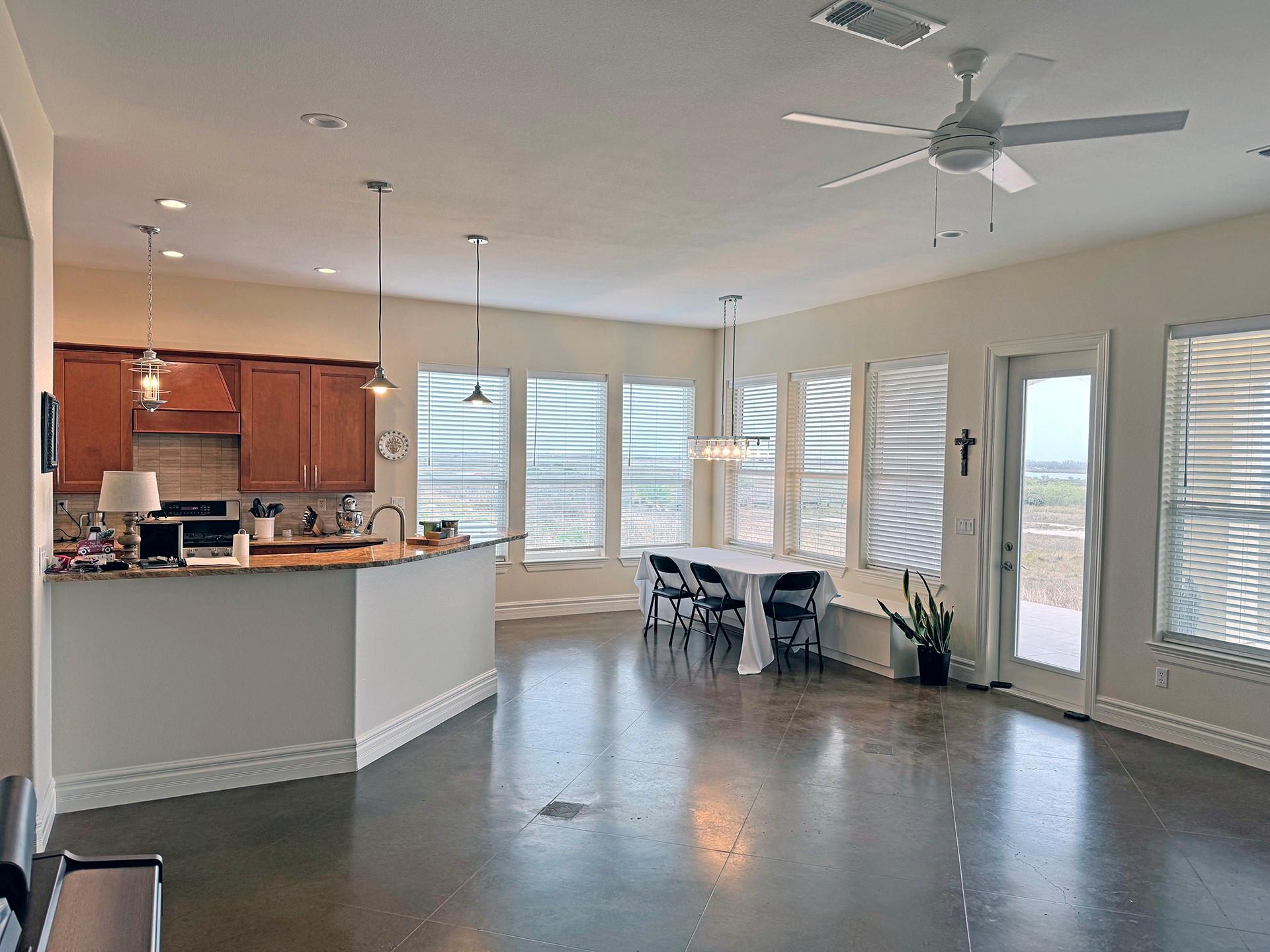 591 E Burgundy St, Port O'Connor, TX 77982