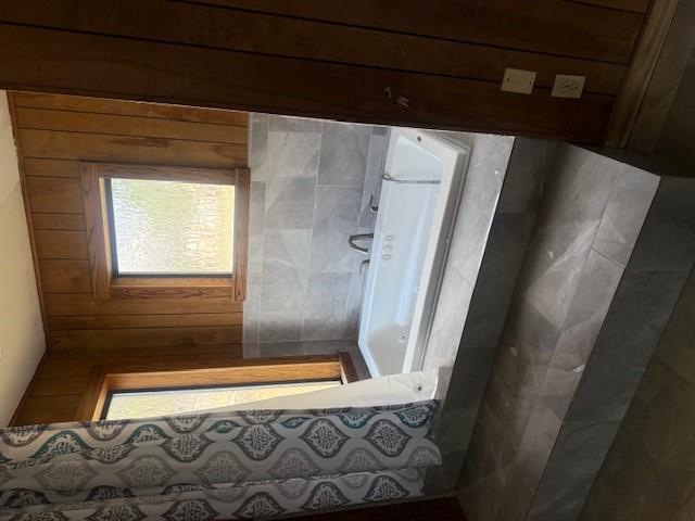 600 Pecan Ave, Luling, TX 78648