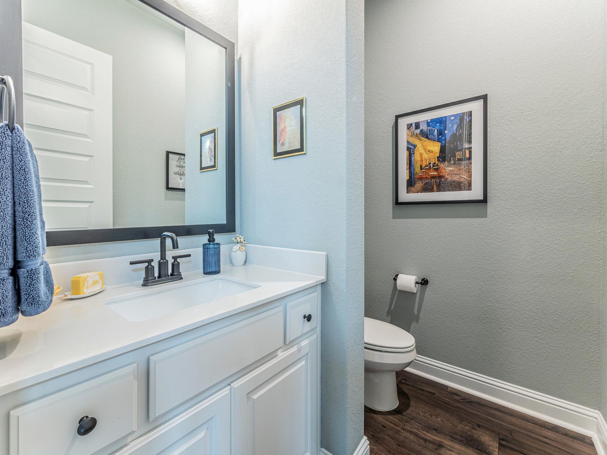 112 HOLLYTREE Ct, Georgetown, TX 78628