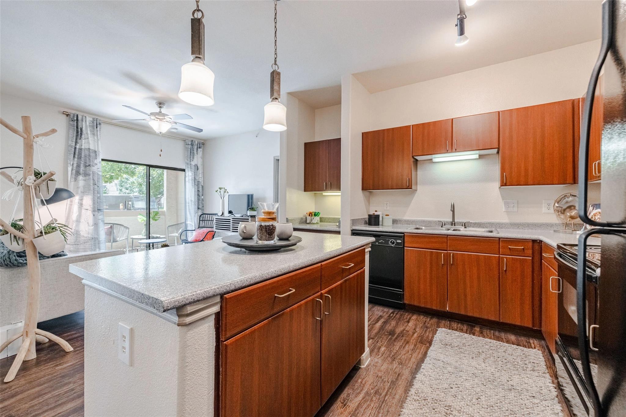 12800 Center Lake Dr # 00531, Austin, TX 78753