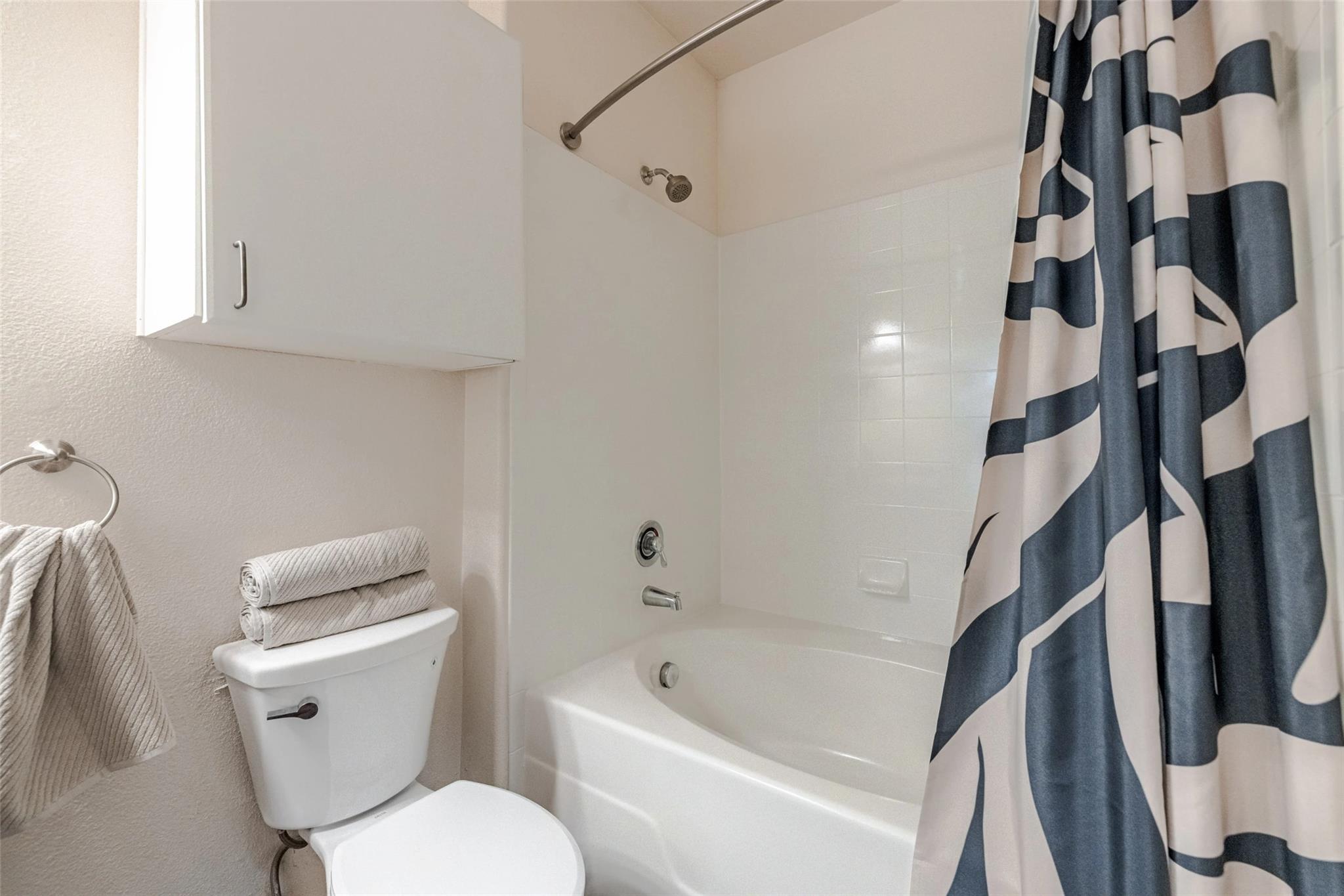 12800 Center Lake Dr # 00531, Austin, TX 78753