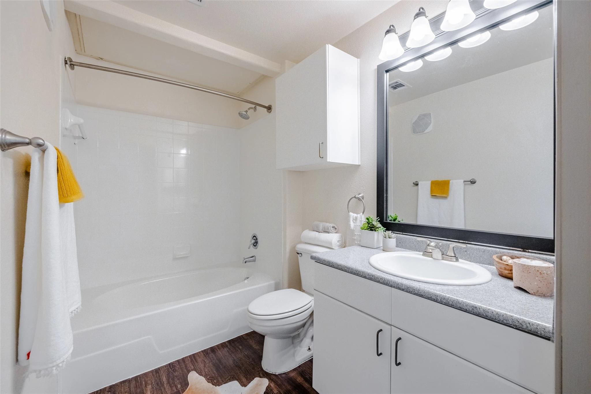 12800 Center Lake Dr # 00531, Austin, TX 78753