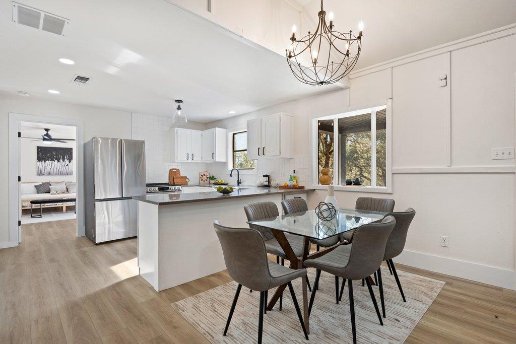 234 Woodcreek Dr, Wimberley, TX 78676