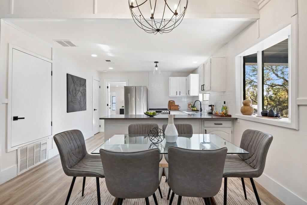 234 Woodcreek Dr, Wimberley, TX 78676