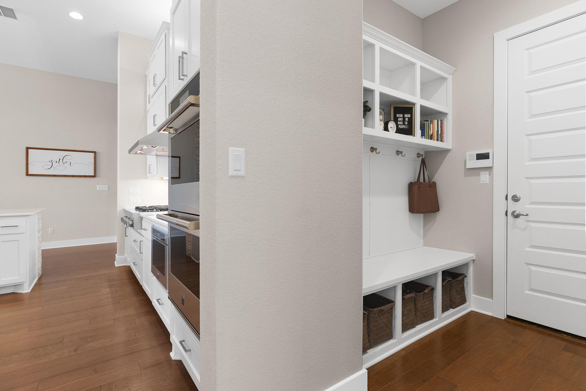 208 Rosetta Loop, Liberty Hill, TX 78642