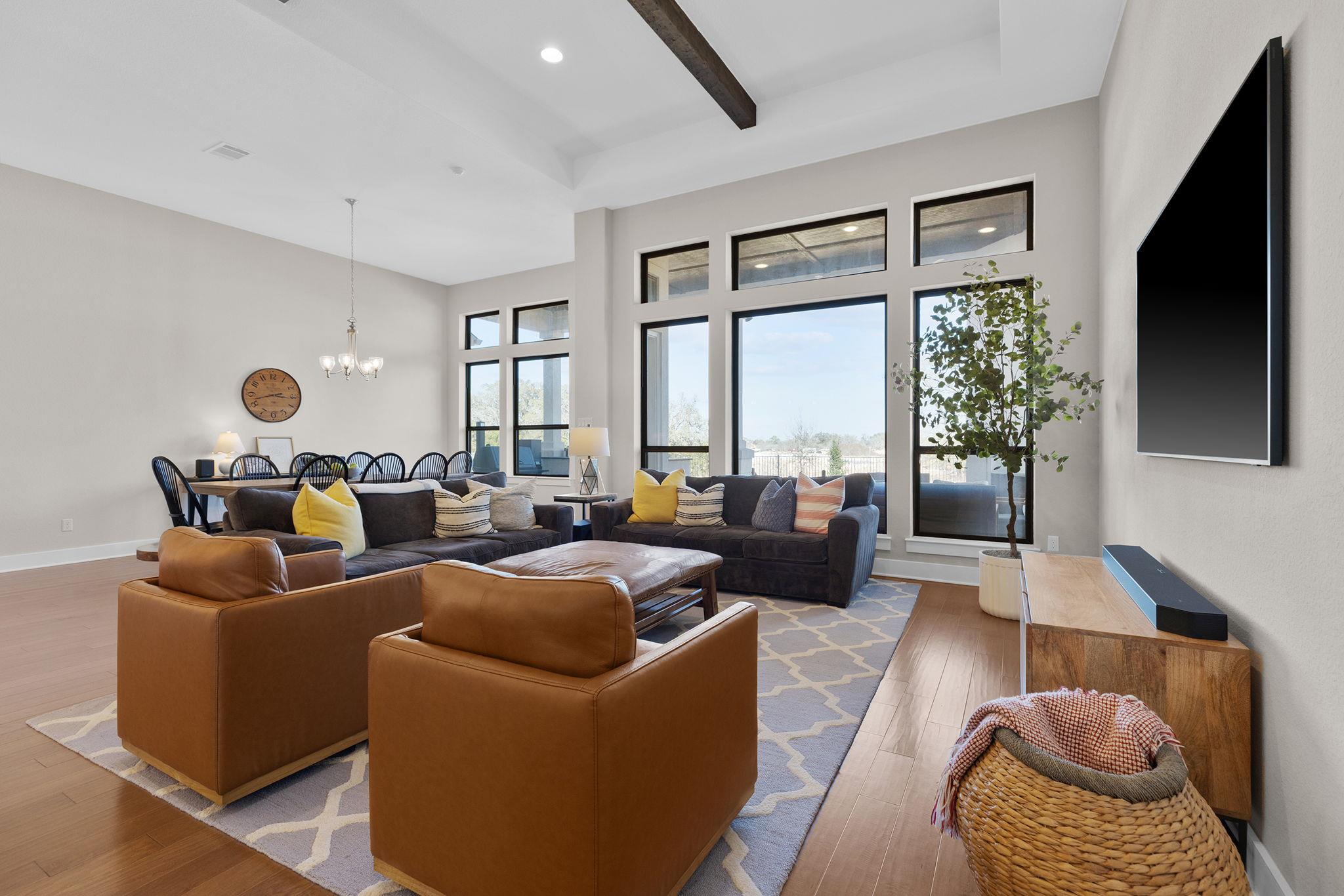 208 Rosetta Loop, Liberty Hill, TX 78642