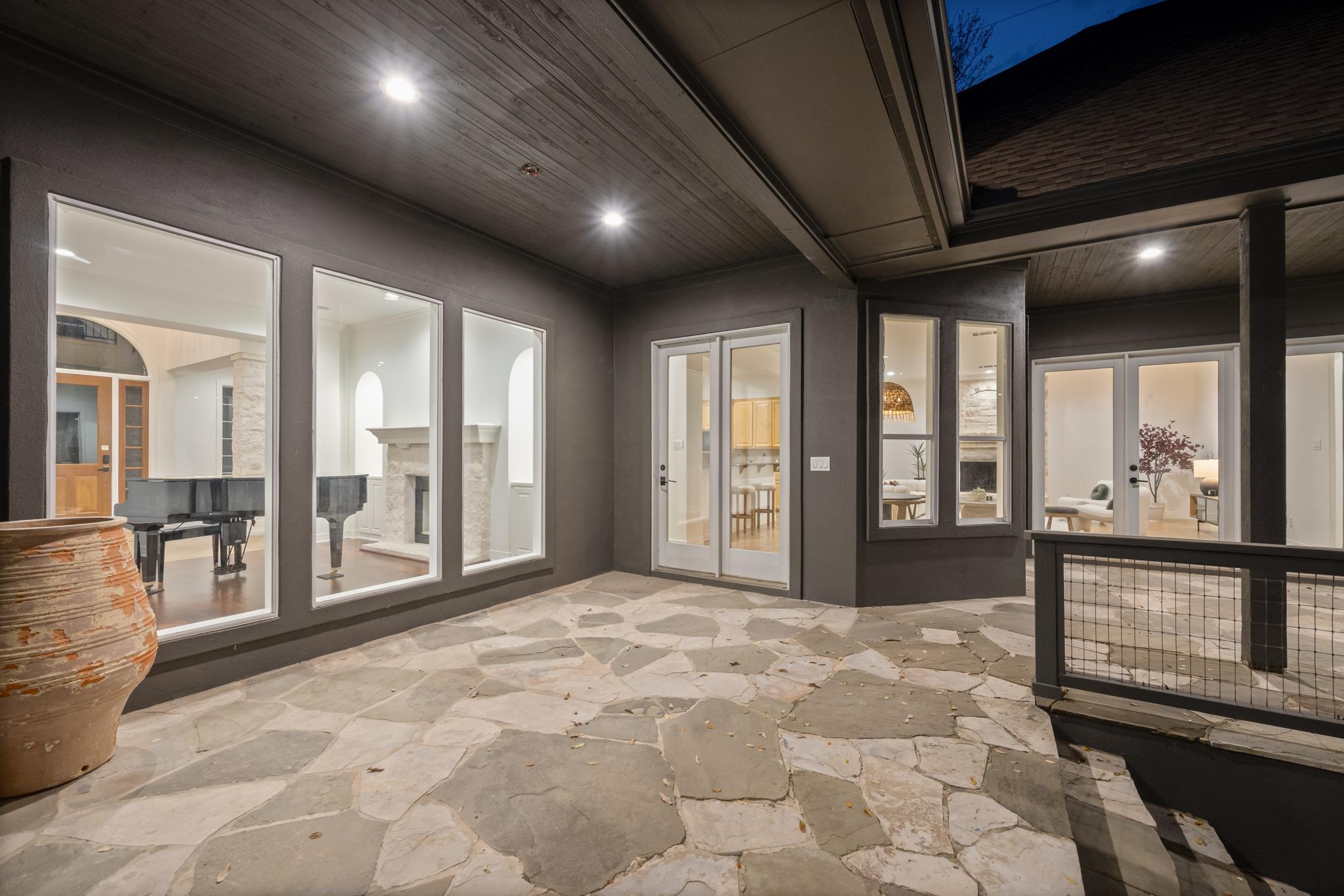 600 N River Hills Rd, Austin, TX 78733